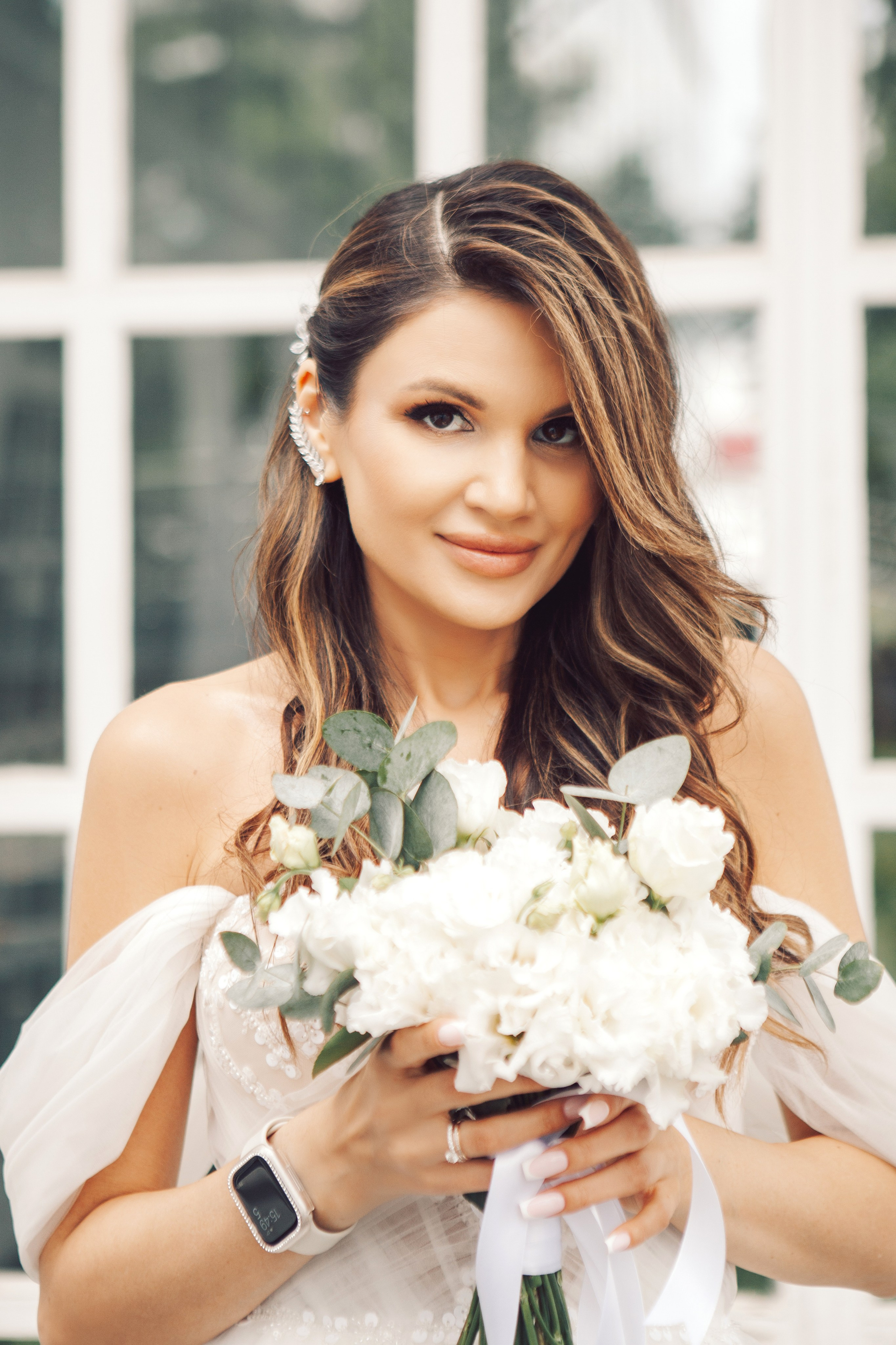 Молодожены в павильоне космонавтики и авиации №34 на вднх и в ресторане московское небо. Фотограф Ольга Ефремова