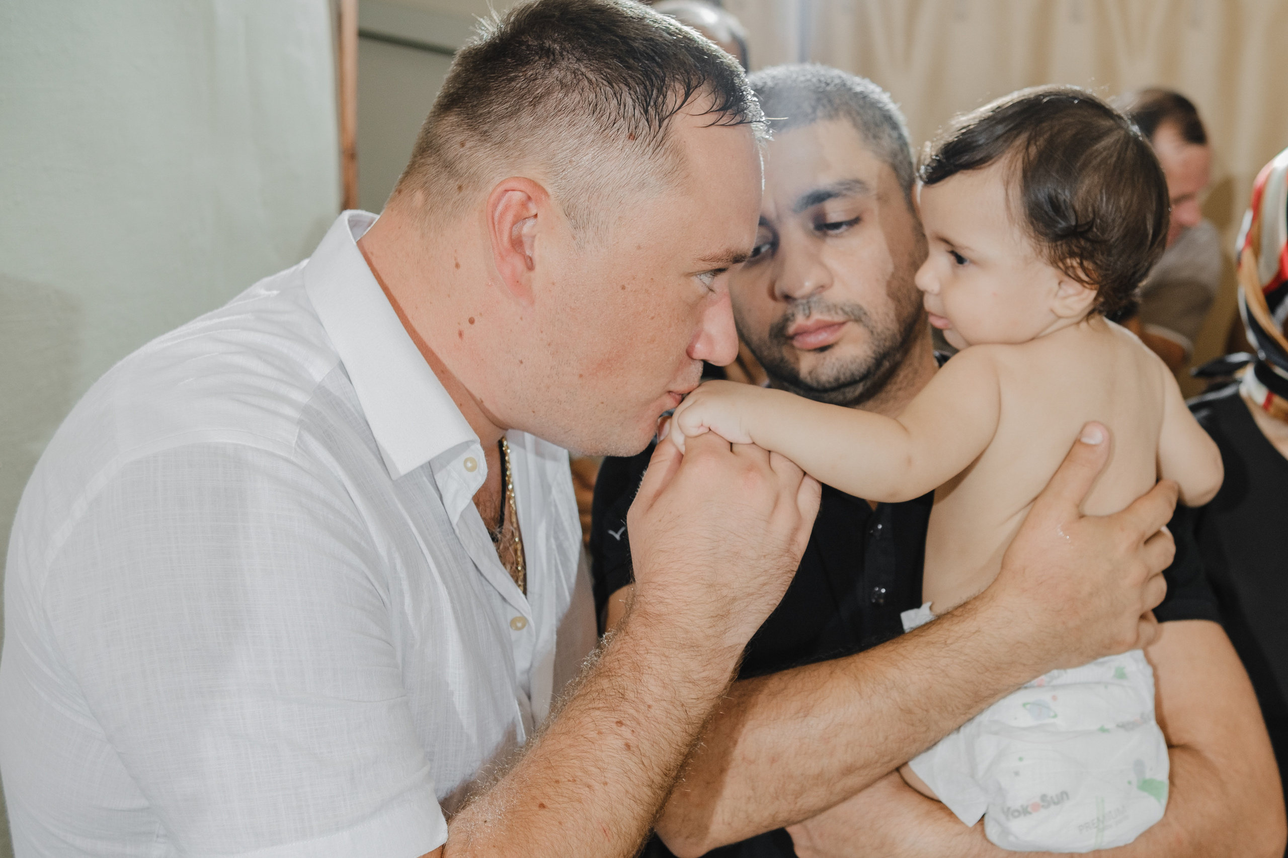 Профессиональный фотограф на крещение детей. Свадебный фотограф в Абхазии, Сухум, Гагра, Сочи