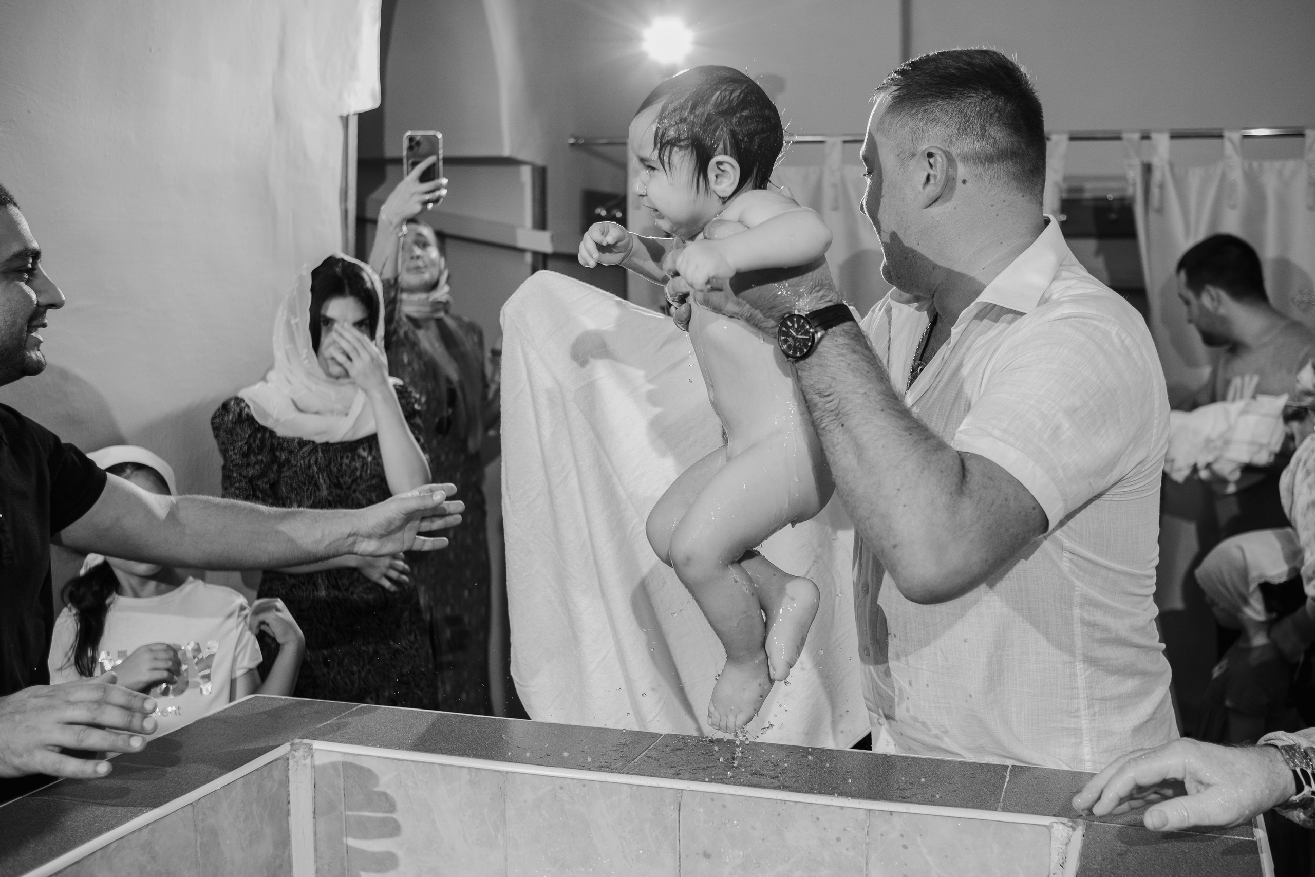 Профессиональный фотограф на крещение детей. Свадебный фотограф в Абхазии, Сухум, Гагра, Сочи