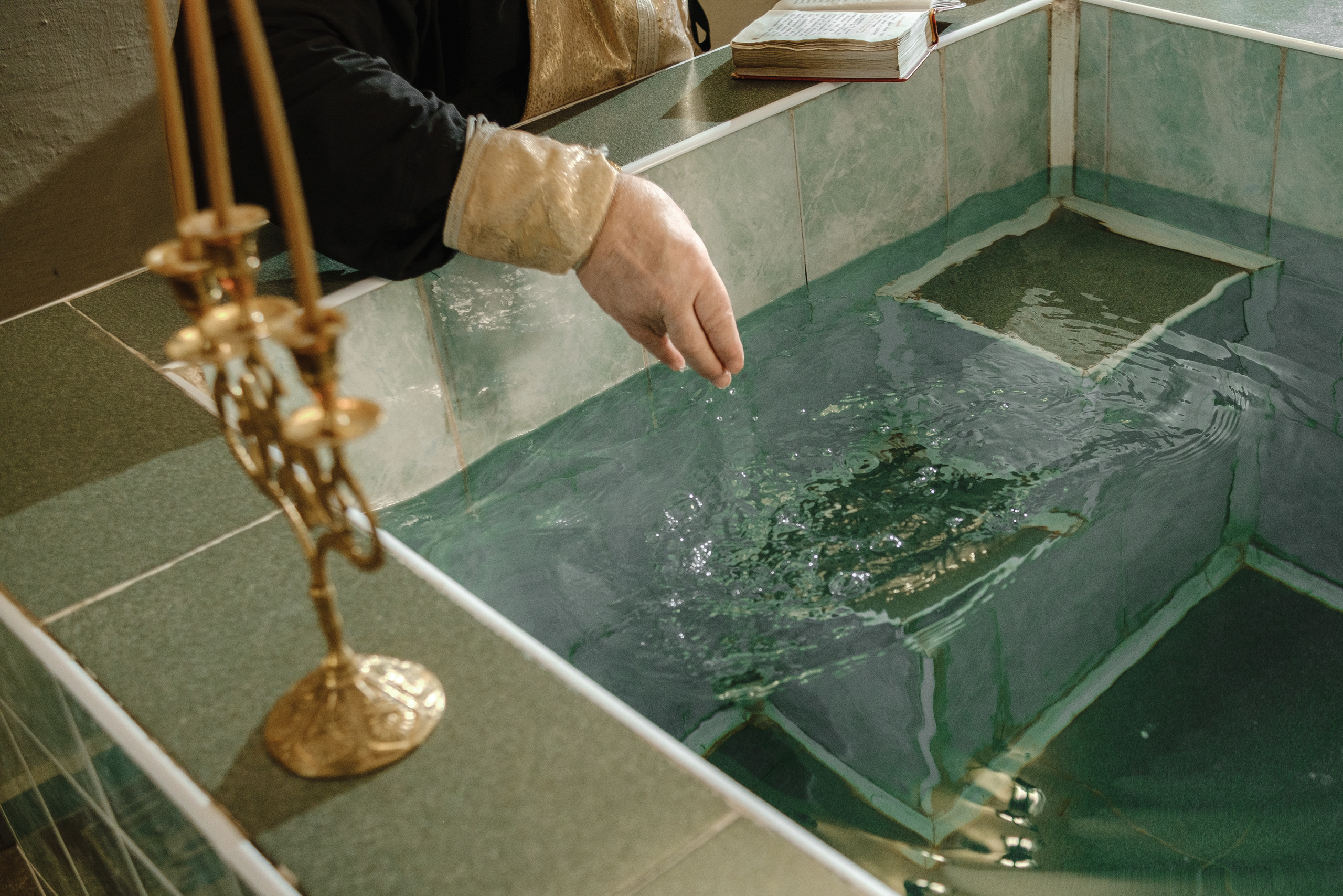 Профессиональный фотограф на крещение детей. Свадебный фотограф в Абхазии, Сухум, Гагра, Сочи