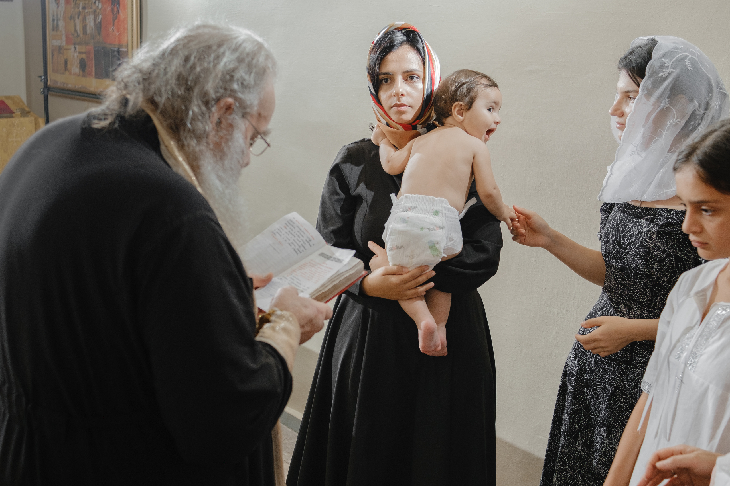 Профессиональный фотограф на крещение детей. Свадебный фотограф в Абхазии, Сухум, Гагра, Сочи