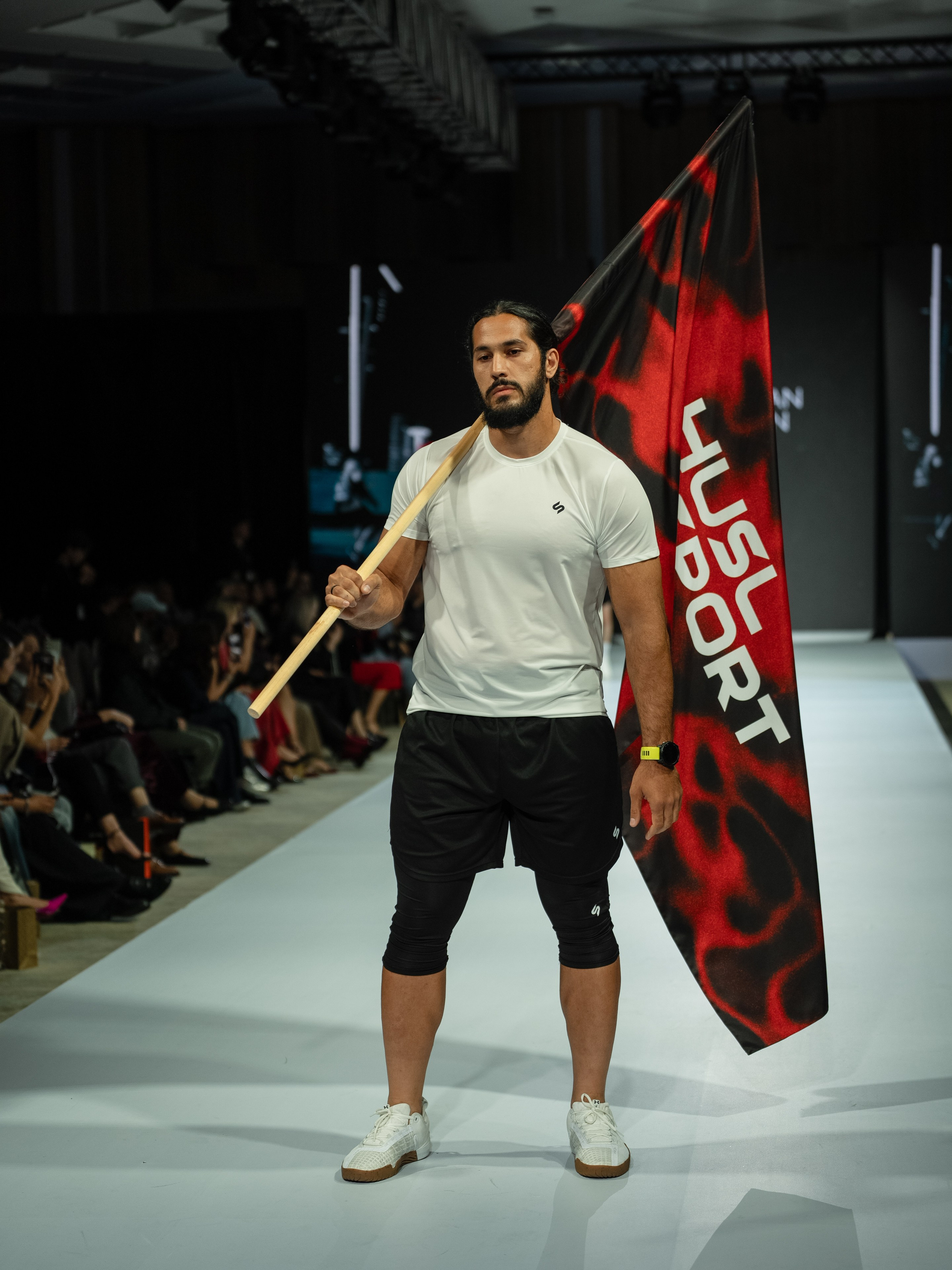 EURASIAN FASHION WEEK Husl Sport. Сайт Алматинского НЮ АРТ, будуар и фэшн фотографа Дениса Карпенко
