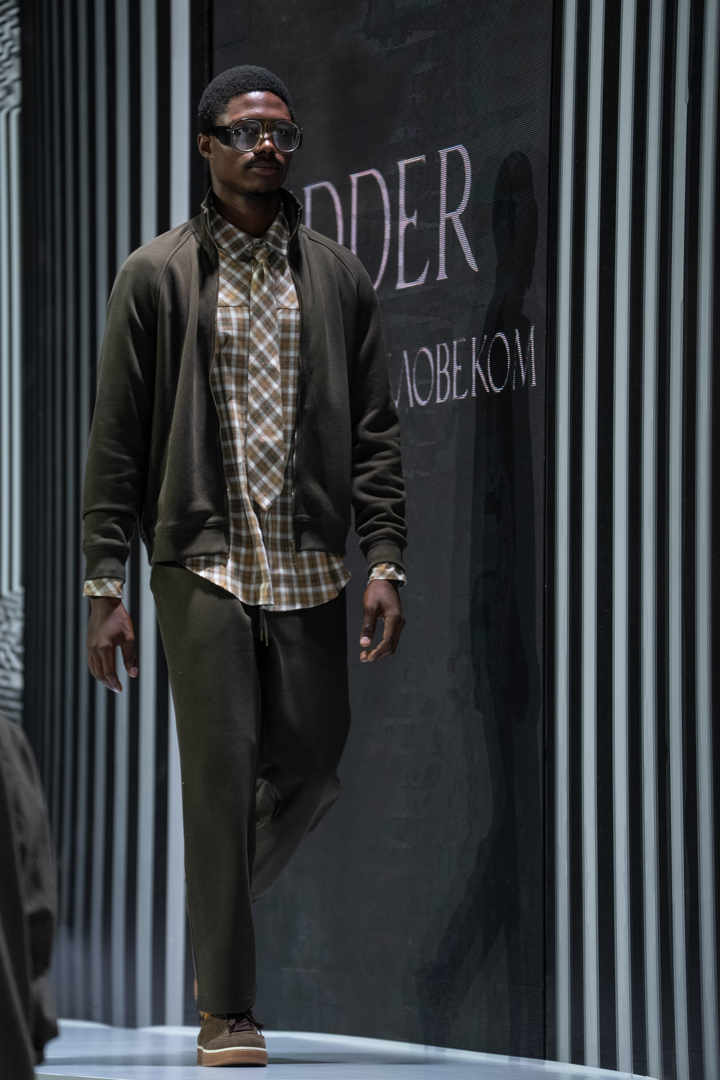 EDDER (Светлана и Геннадий Ткачевы, Россия). Сайт Алматинского НЮ АРТ, будуар и фэшн фотографа Дениса Карпенко