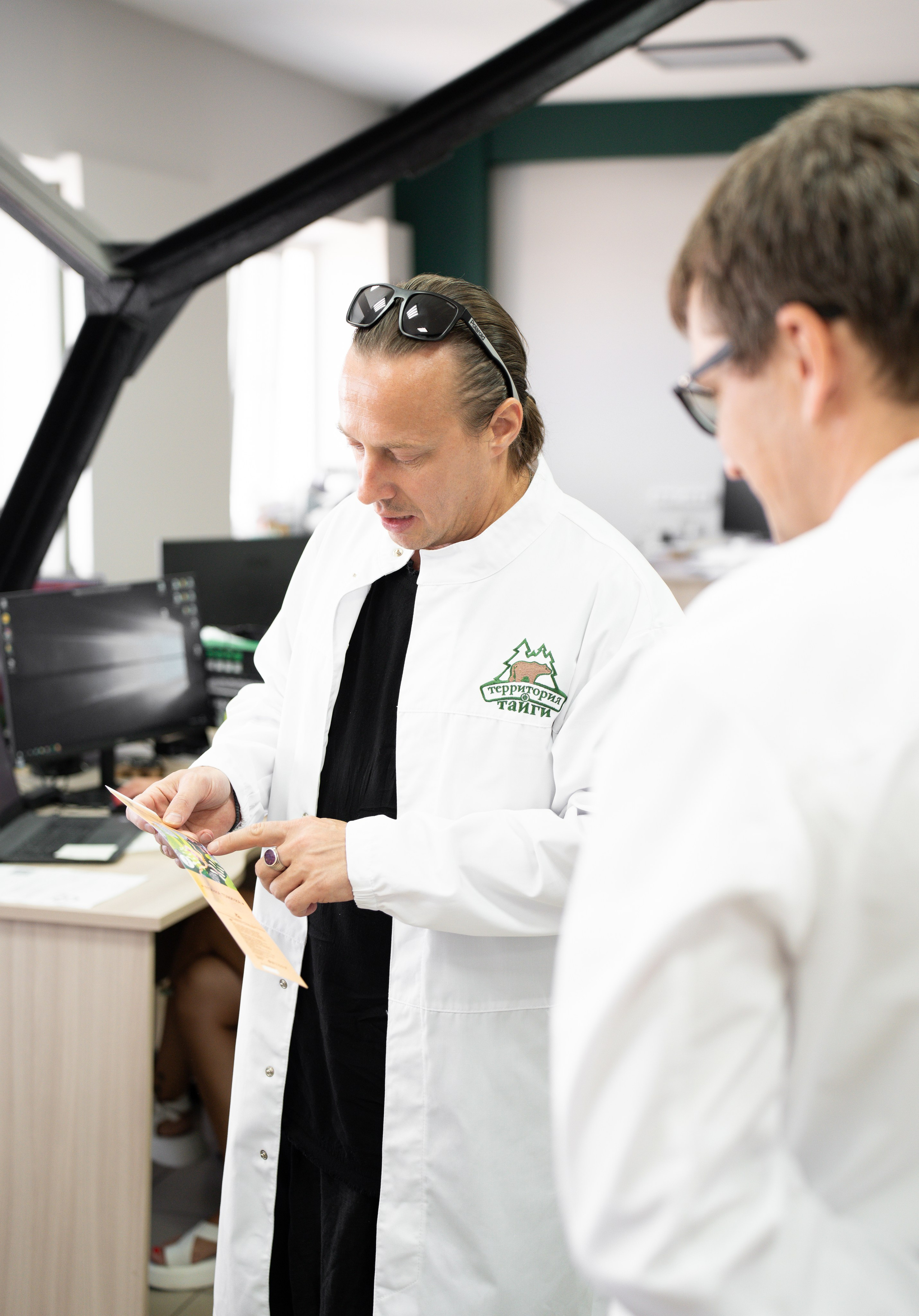 Репортажная фотосъемка экскурсий на производство. Репортажный фотограф в Москве Вадим Галанин