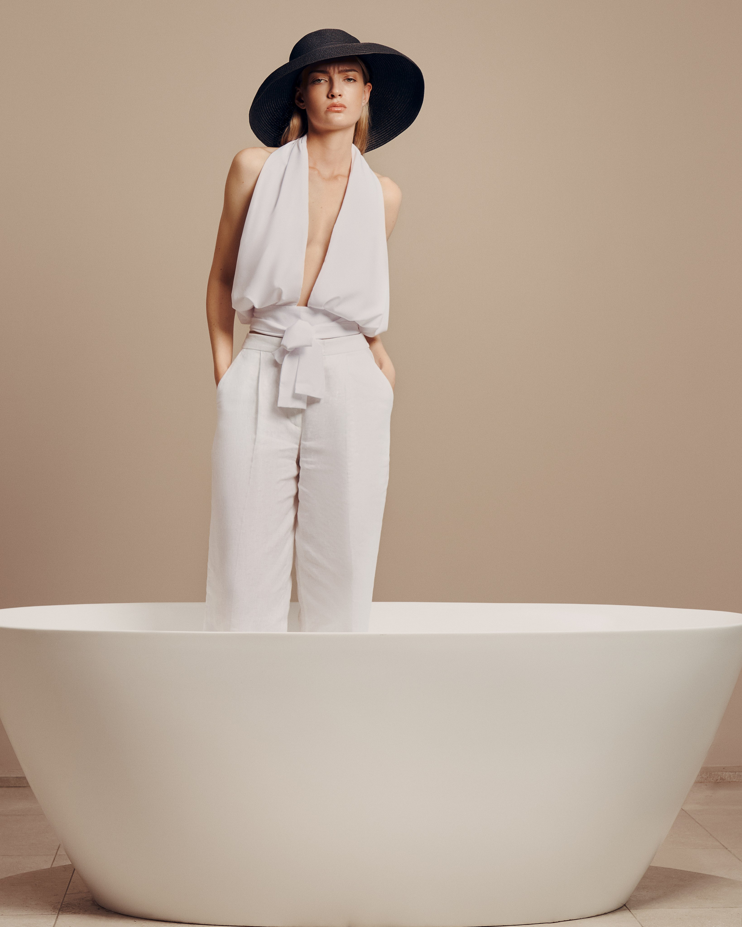 Shower story. Retoucher