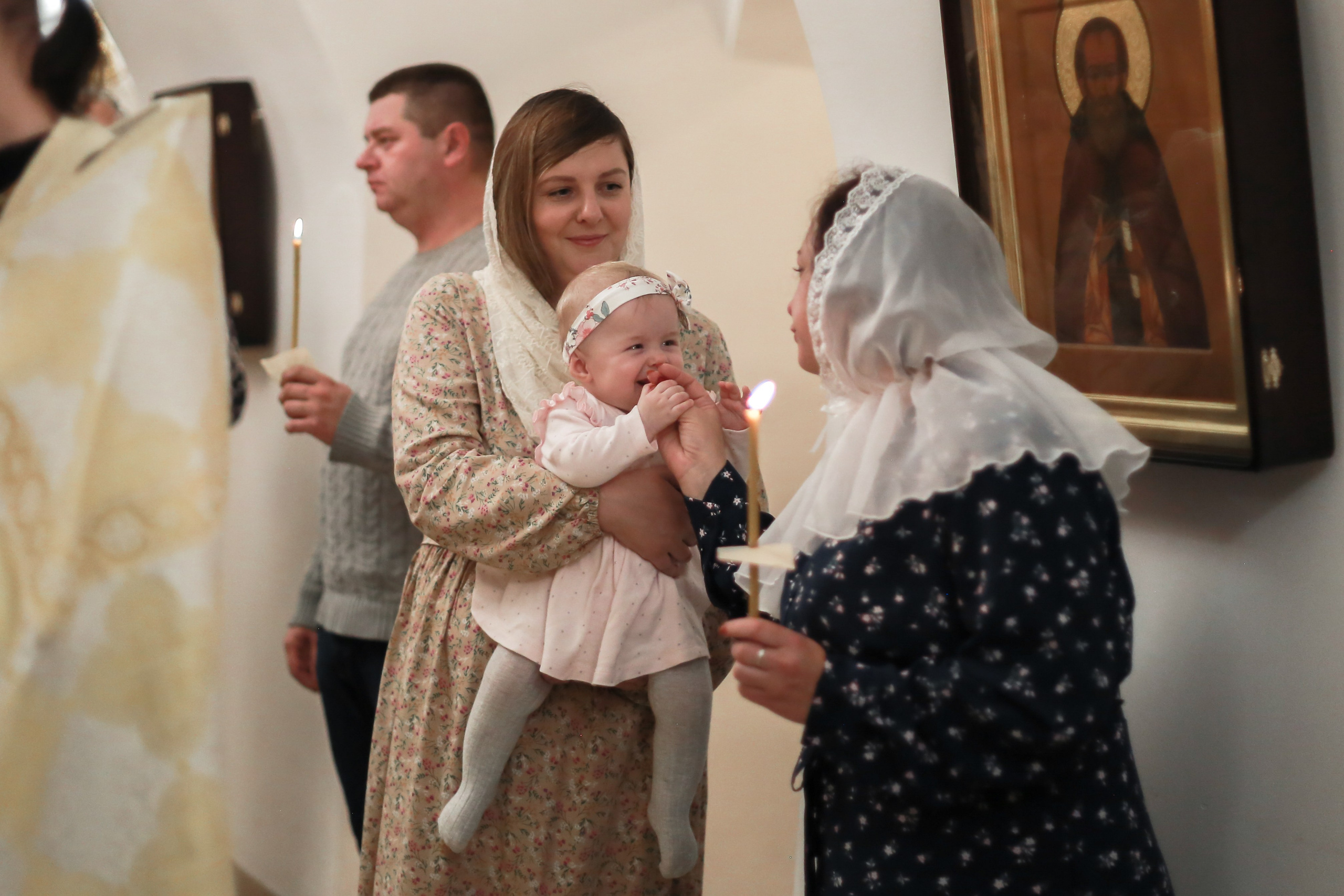 Крещение Машеньки. Храм Живоначальной Троицы в Останкино. Антонина Морозова, профессиональный семейный фотограф видеограф