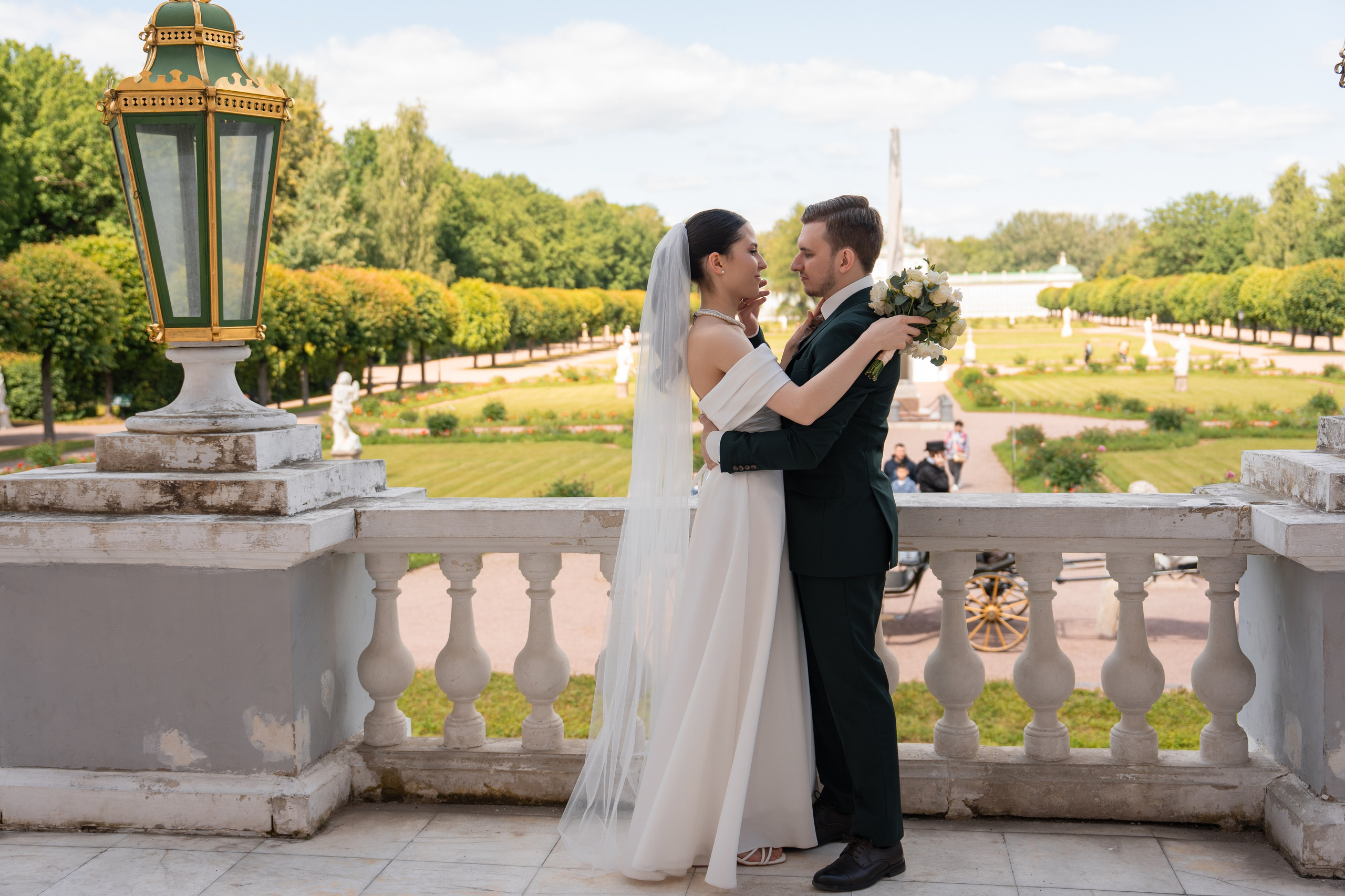 Влад и Илина в Кусково. Свадебный фотограф в Москве Анна Полушина