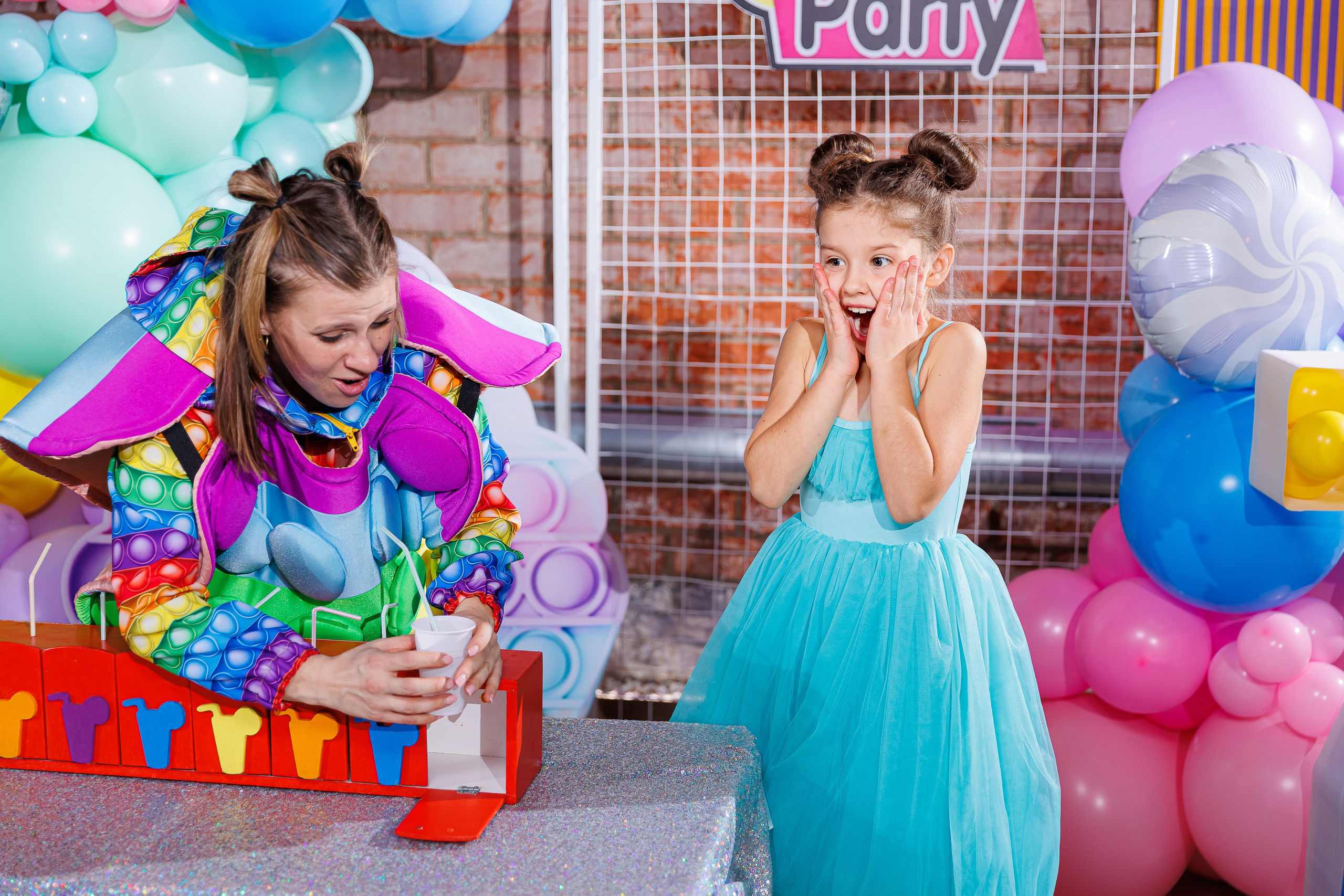 День рождения Насти «Pop-it». Семейный и детский фотограф Комина Елена, Власиха, Одинцово