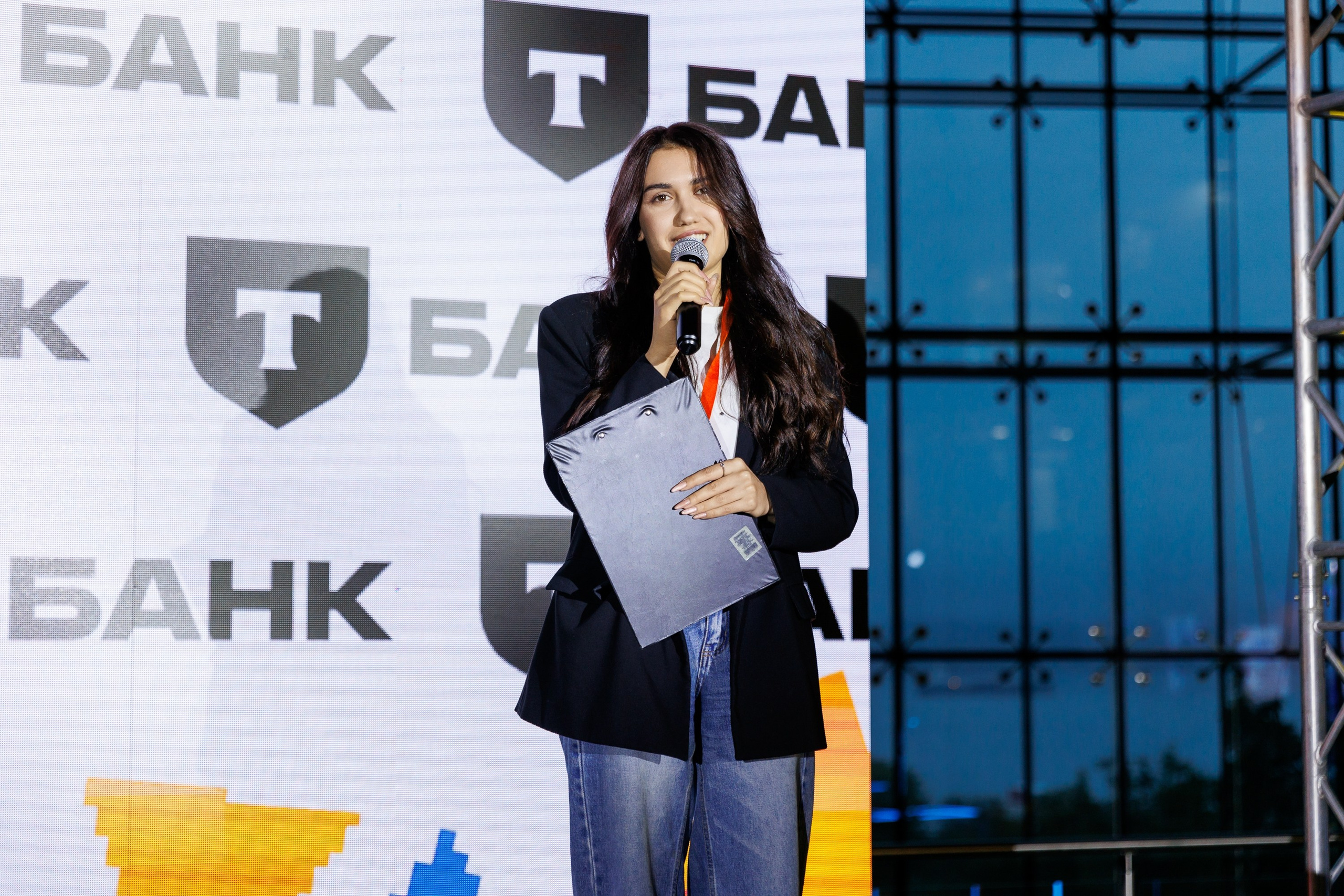 Code work challenge. Репортажный и студийный фотограф во Владивостоке Дударева Софья