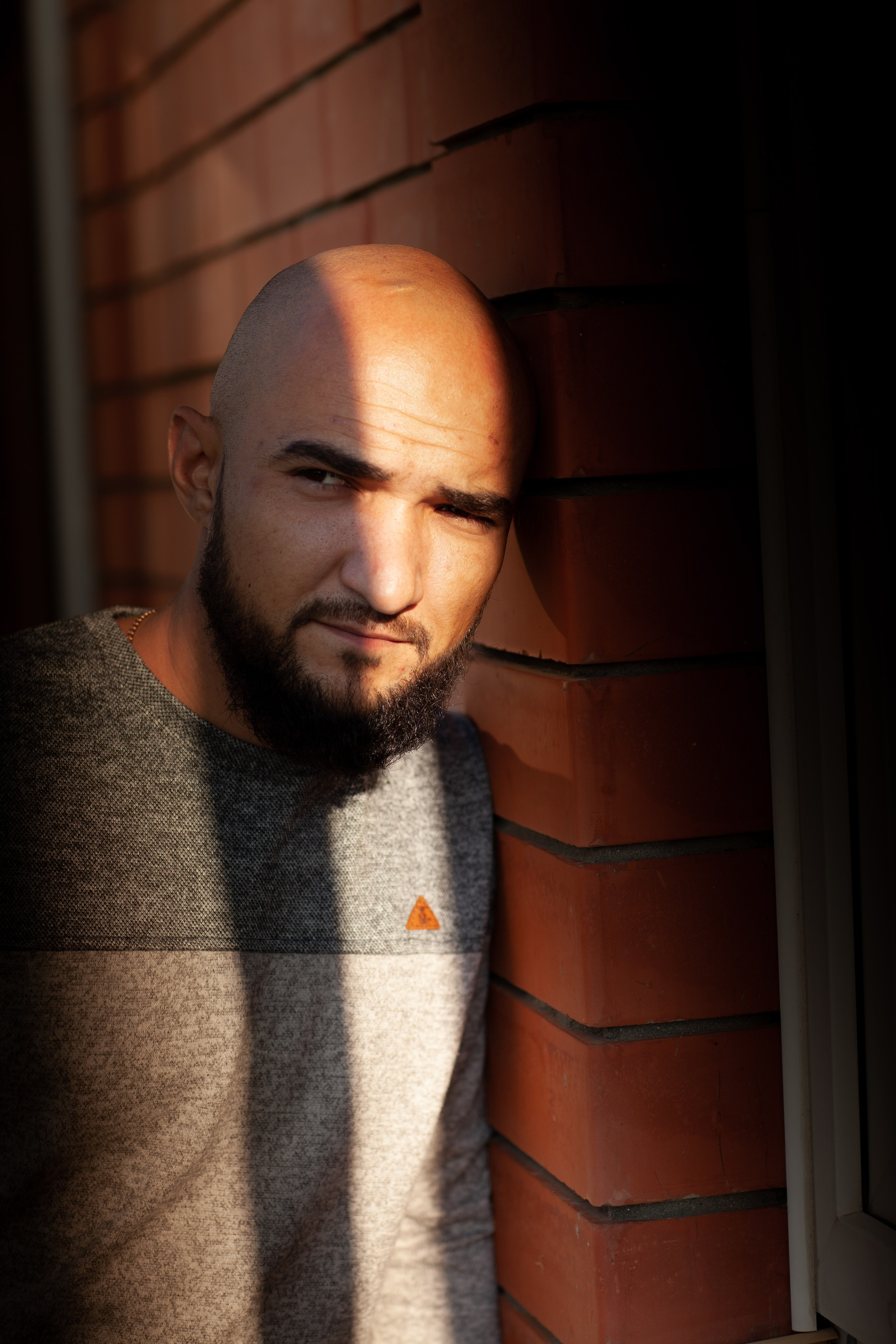 Мужской портрет подчеркивает мужественность, силу и харизму модели. Медиапродюсер, фотограф в Минеральных Водах —Виктор Холодов