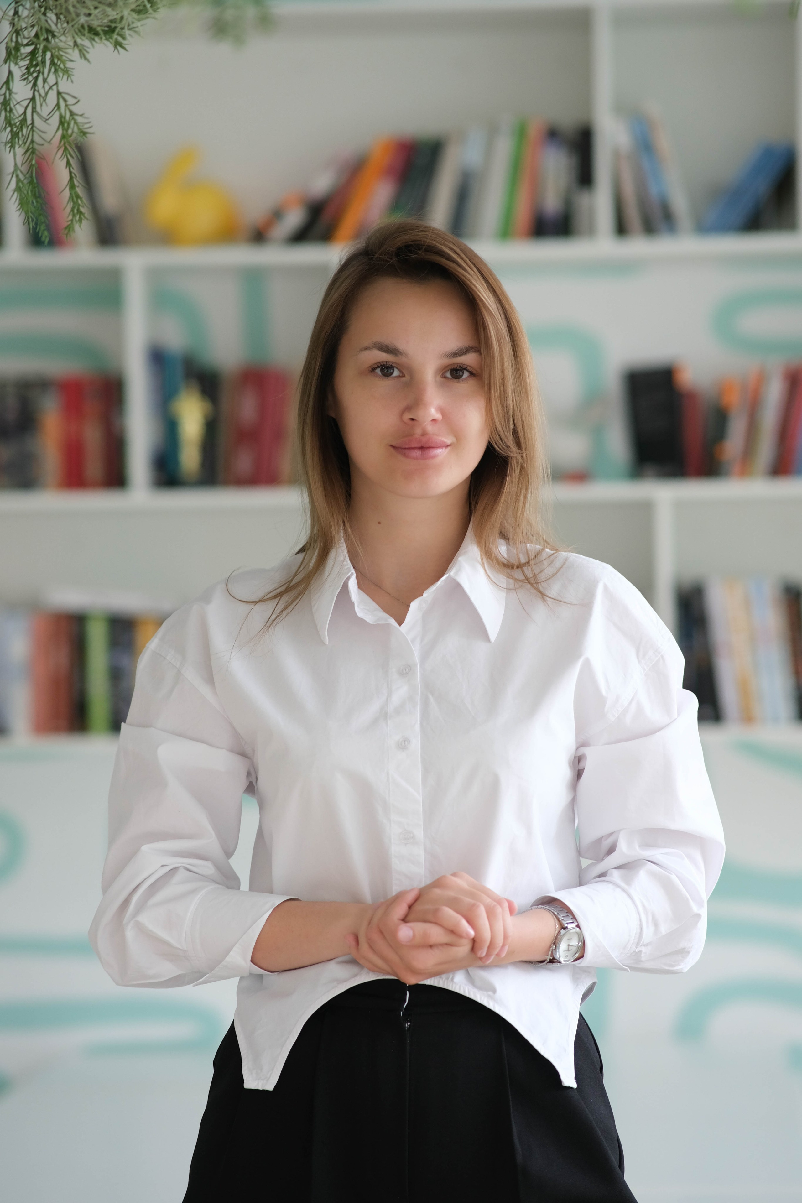 Съемка на визитки сотрудников агенства недвижимости + лайф фото. Главная