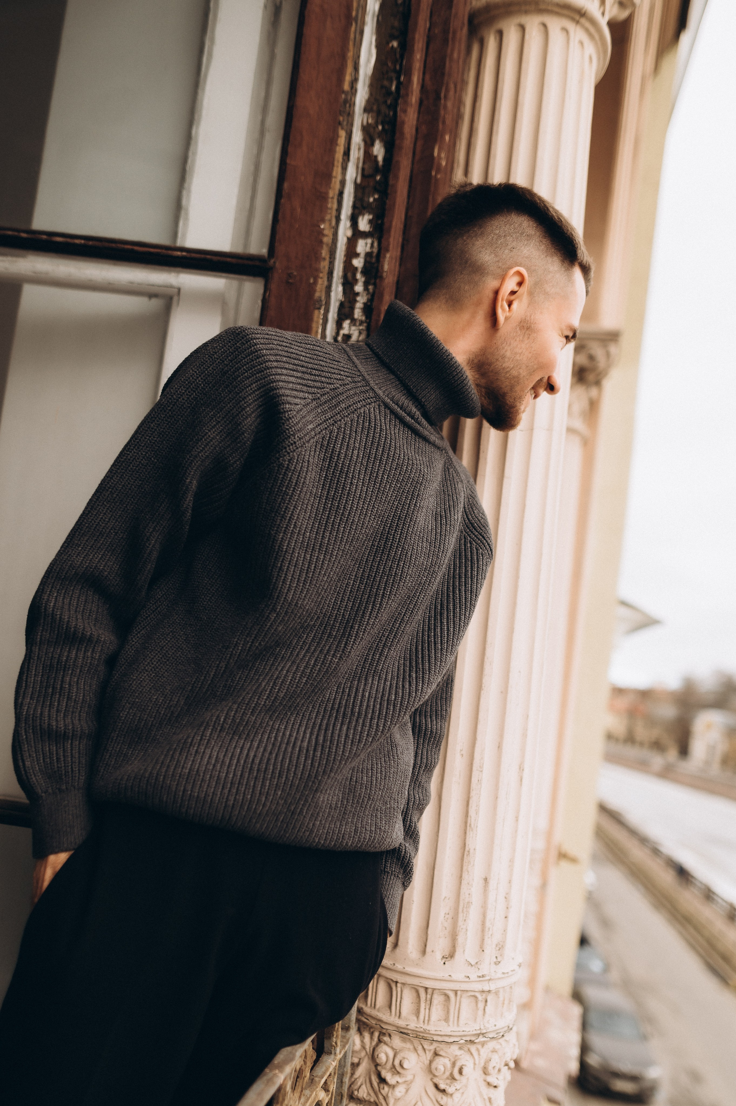 Антон студия Спб (мужская индивидуальная съемка). Фотограф ПИТЕР СПБ Надежда Баранова