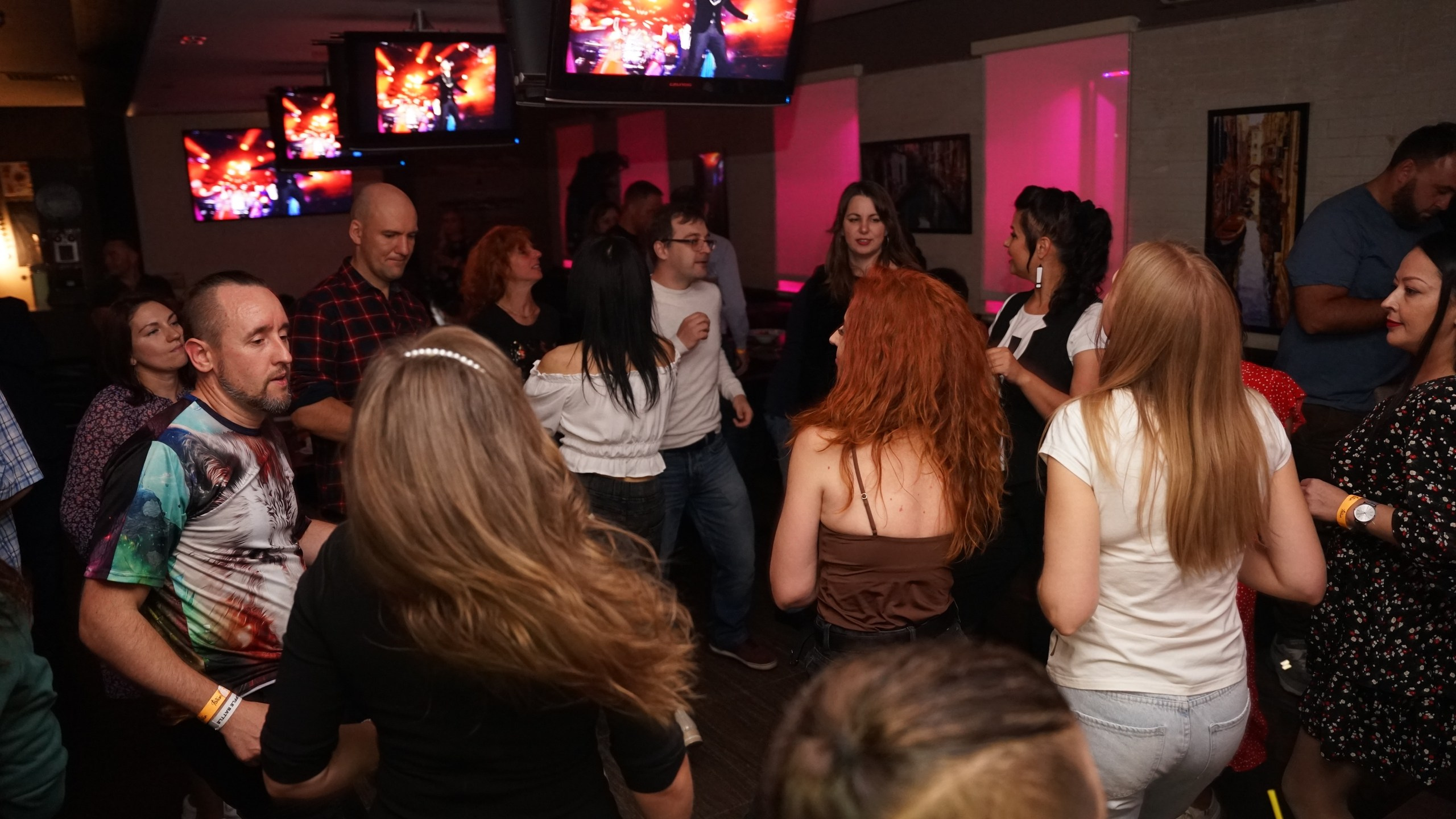 «И снова…» Клубная вечеринка | 03.09.22. Галерея Фантим