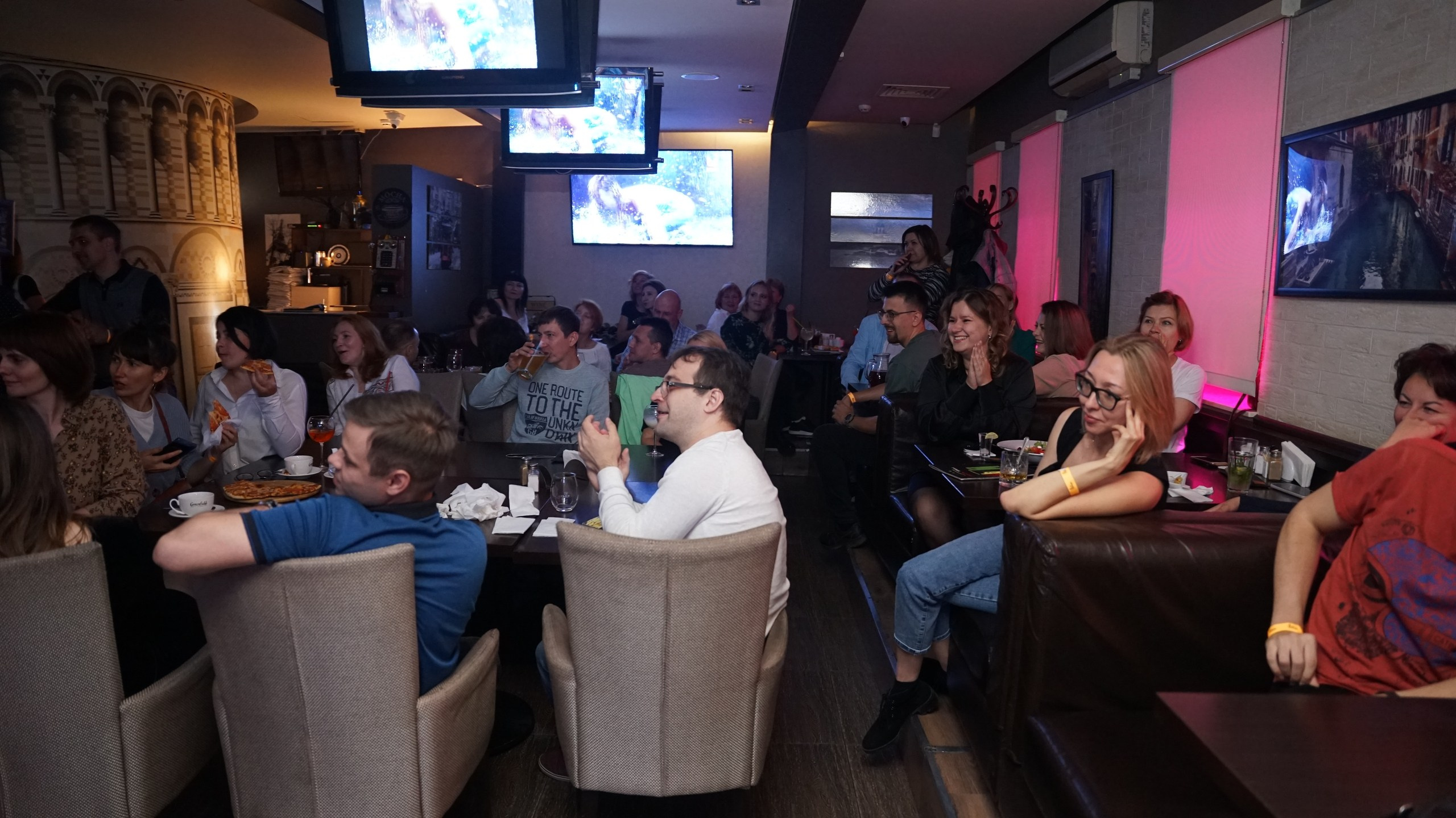 «И снова…» Клубная вечеринка | 03.09.22. Галерея Фантим