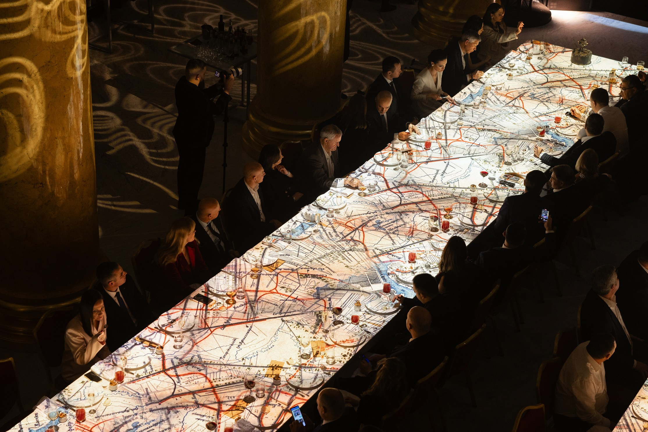 Репортажная фотосъемка День Рождения компании в Санкт-Петербурге