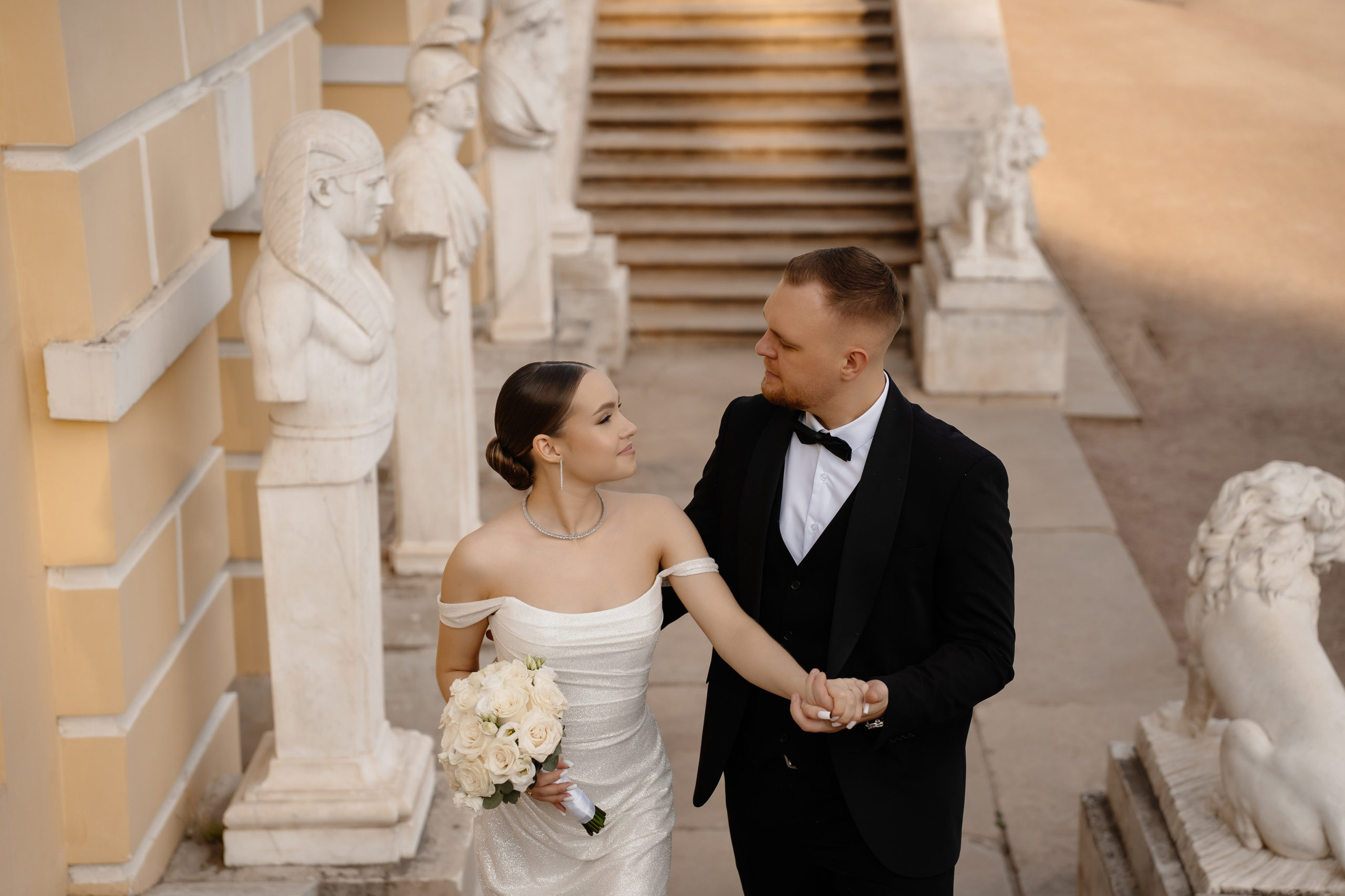 Свадебная фотосессия в парке Архангельское. Свадебный и семейный фотограф в Москве Светлана Зоткина