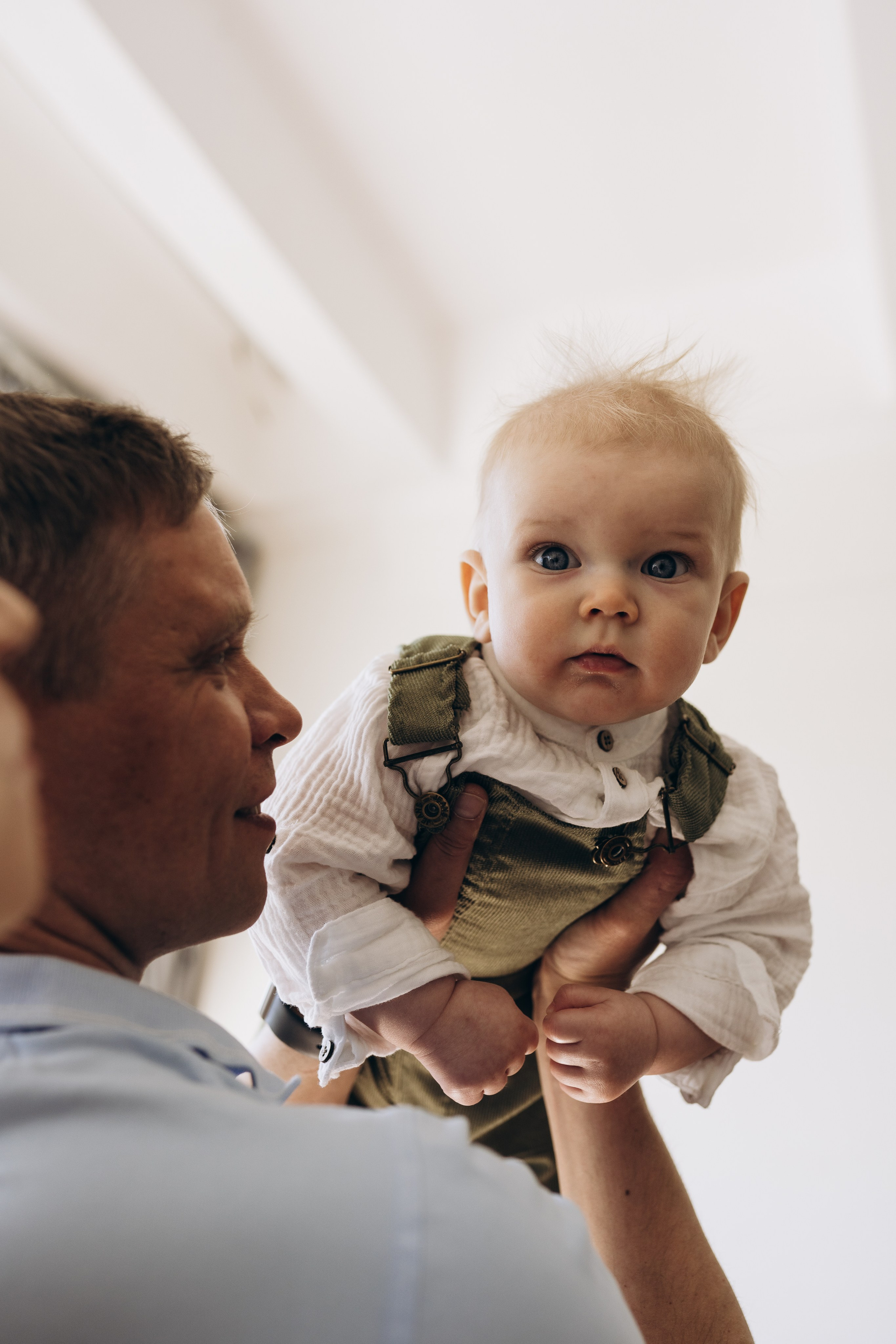 Семейная фотосессия в студии в Москве, семейный фотограф Анна Полушина. Свадебный фотограф в Москве Анна Полушина