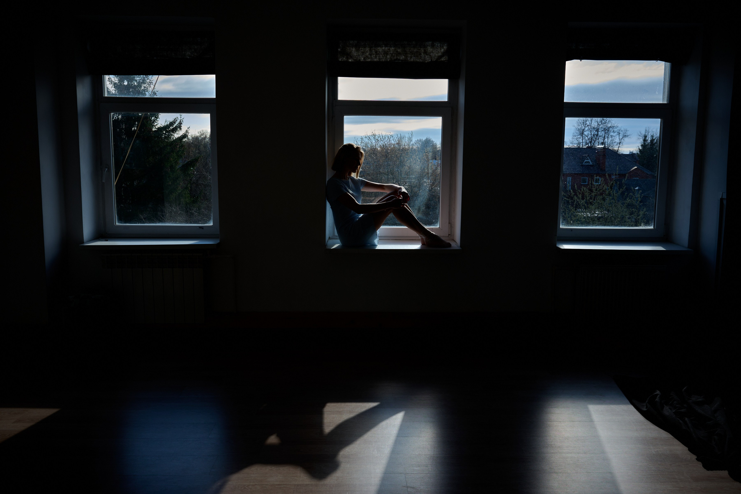 Алина — Тихая съемка. Тихая женская фотография — съёмка без ролей и позирования, где важнее состояние, чем образ