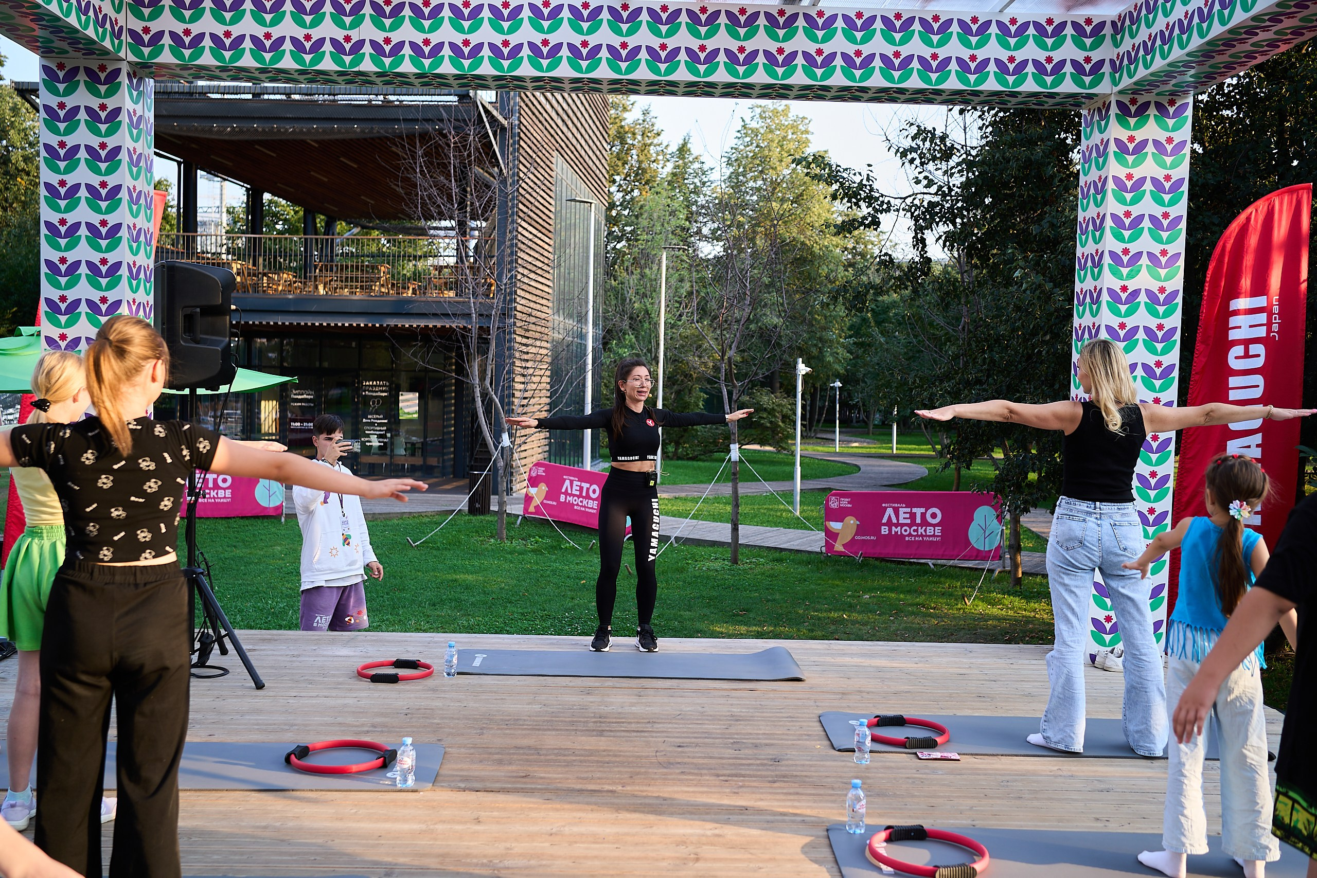 Yamaguchi / открытая тренировка «в стиле Пилатес». Фотограф и Видеограф в Москве. Олег Корушев