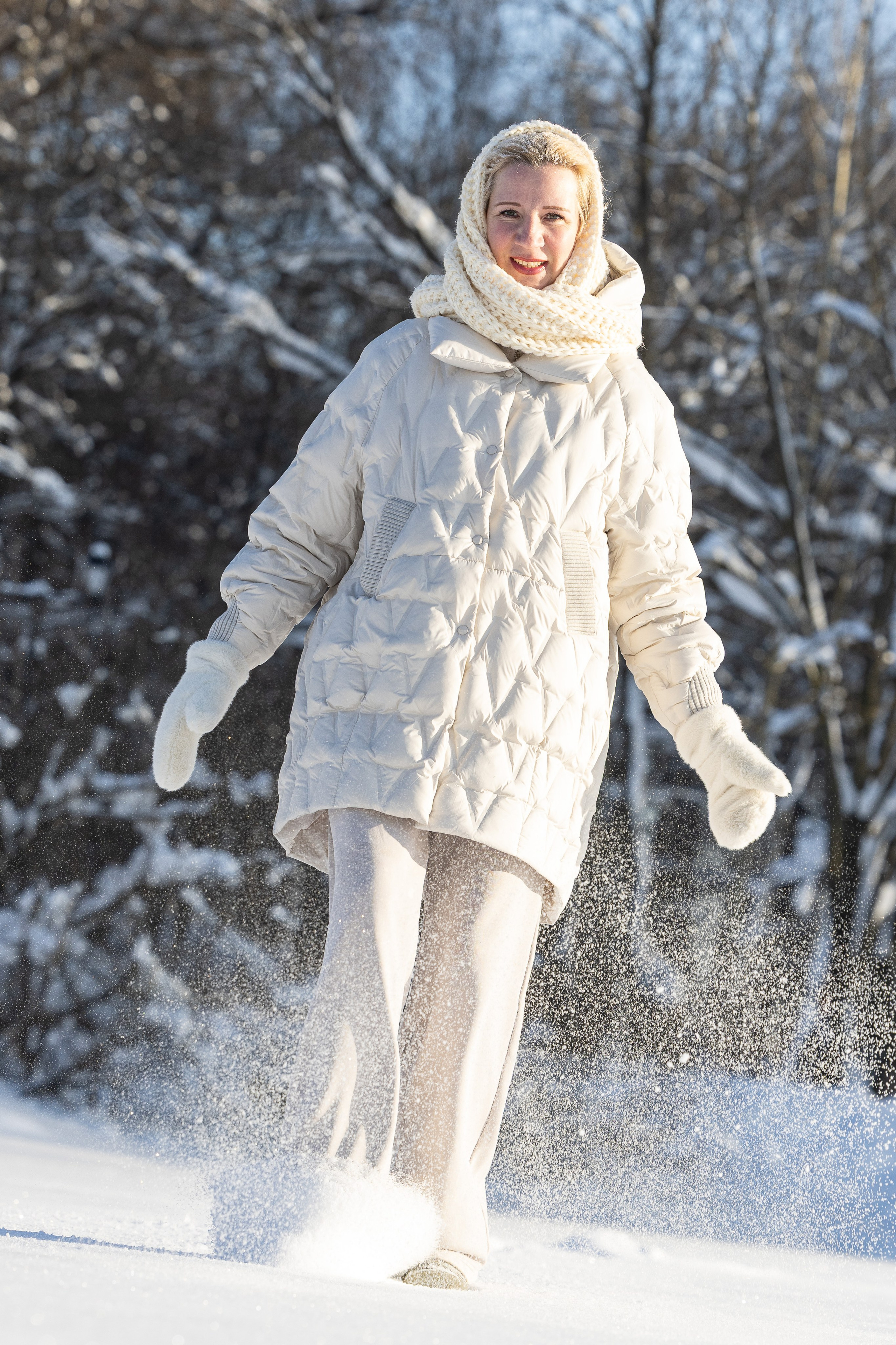 Олеся. Зимний фотосет. Фотограф Владимир Охрименко