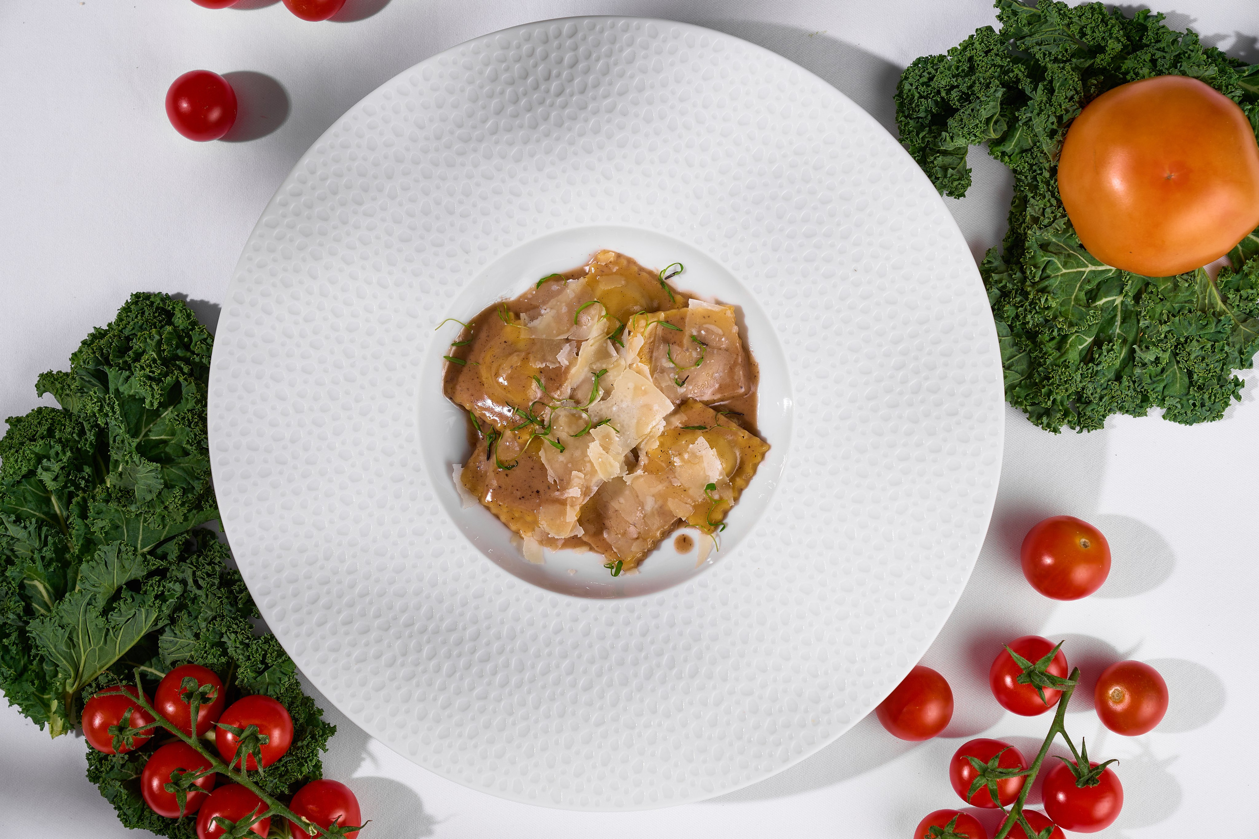 COSMOS ITALY — СЪЕМКА МЕНЮ