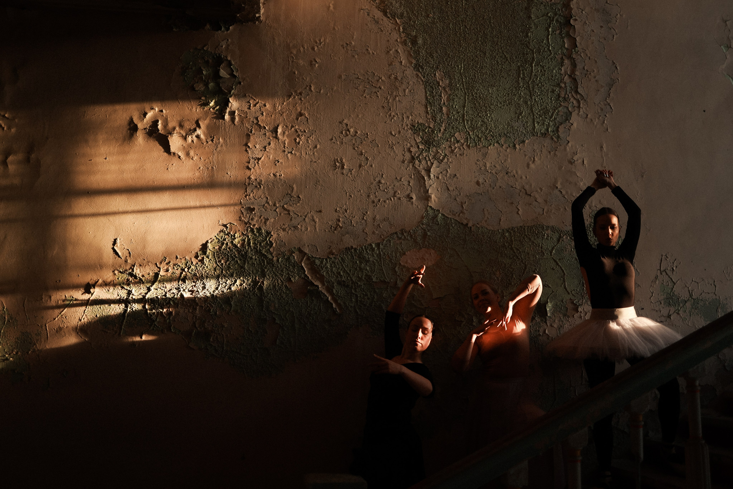 Проект в заброшенном ДК. Семейный свадебный фотограф Семен Егоров