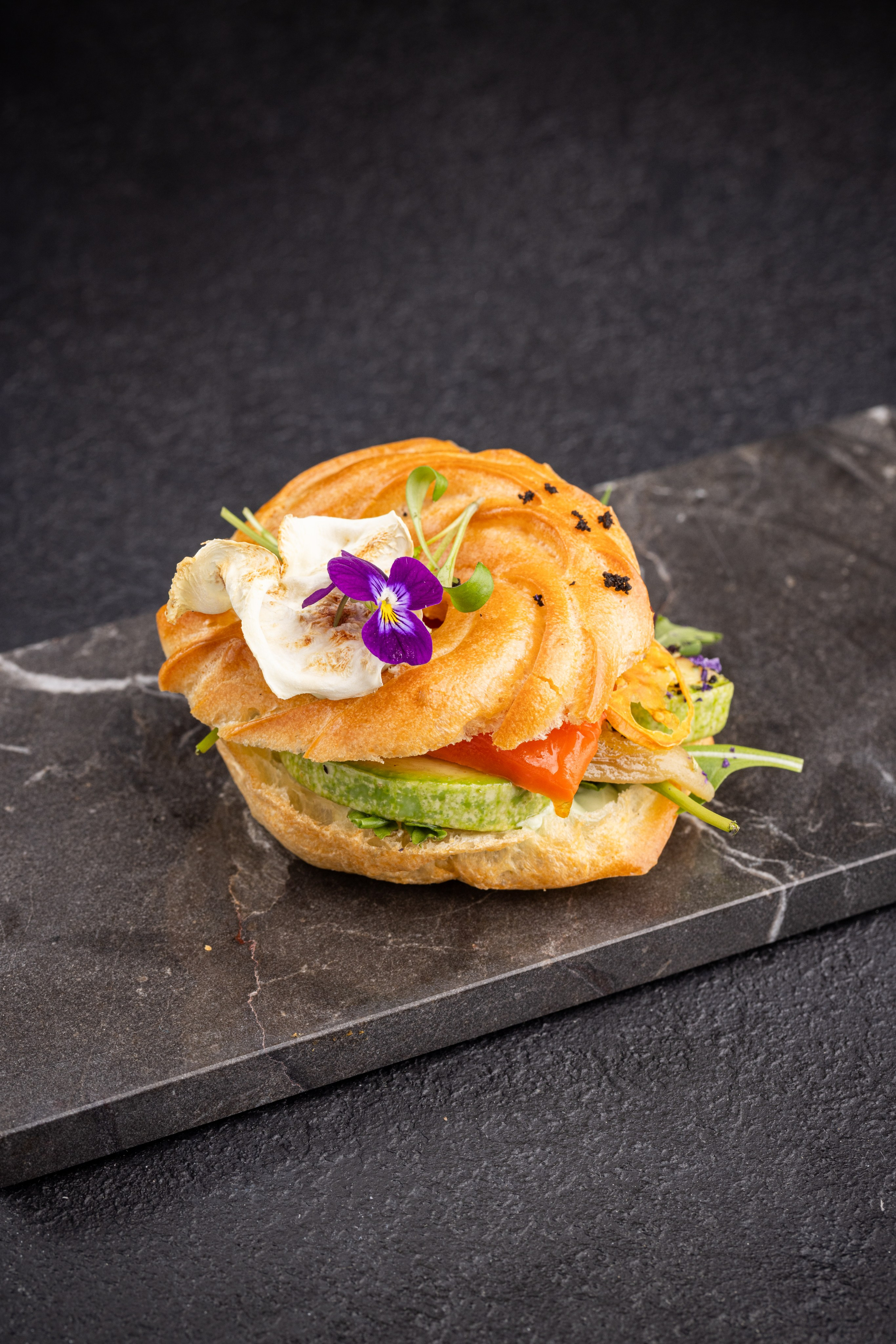 Первая кейтеринговая. Фудфотограф, фудстилист и сет дизайнер в Москве Алена Синицына