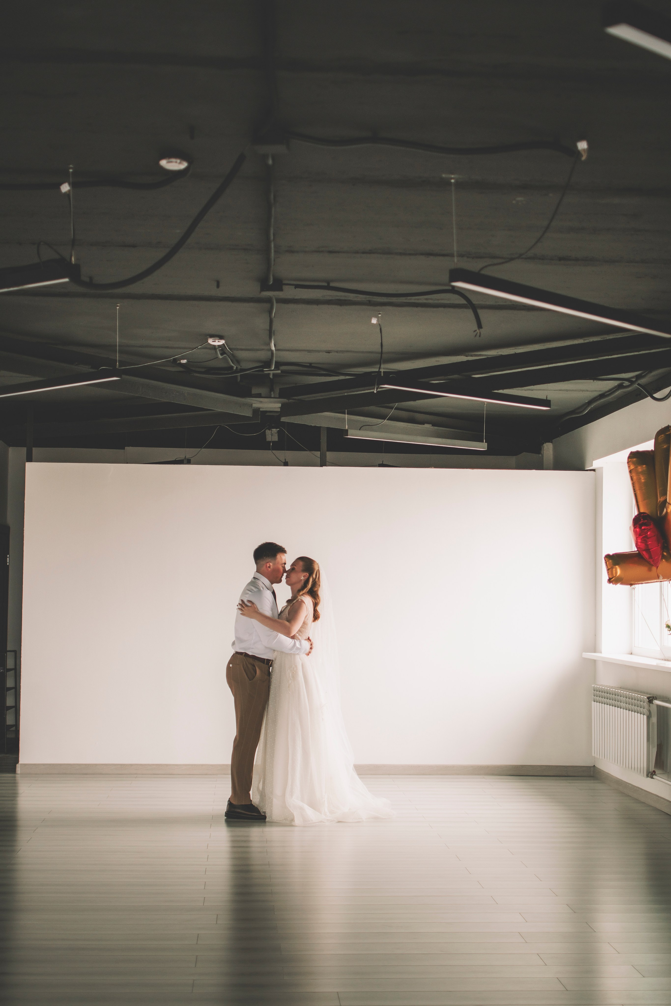 Альберт и Анастасия (Студийная фотосессия, роспись в ДК Нефтяник + фотосессия с гостями). Семейный и свадебный фотограф Губкинский и Ставрополь