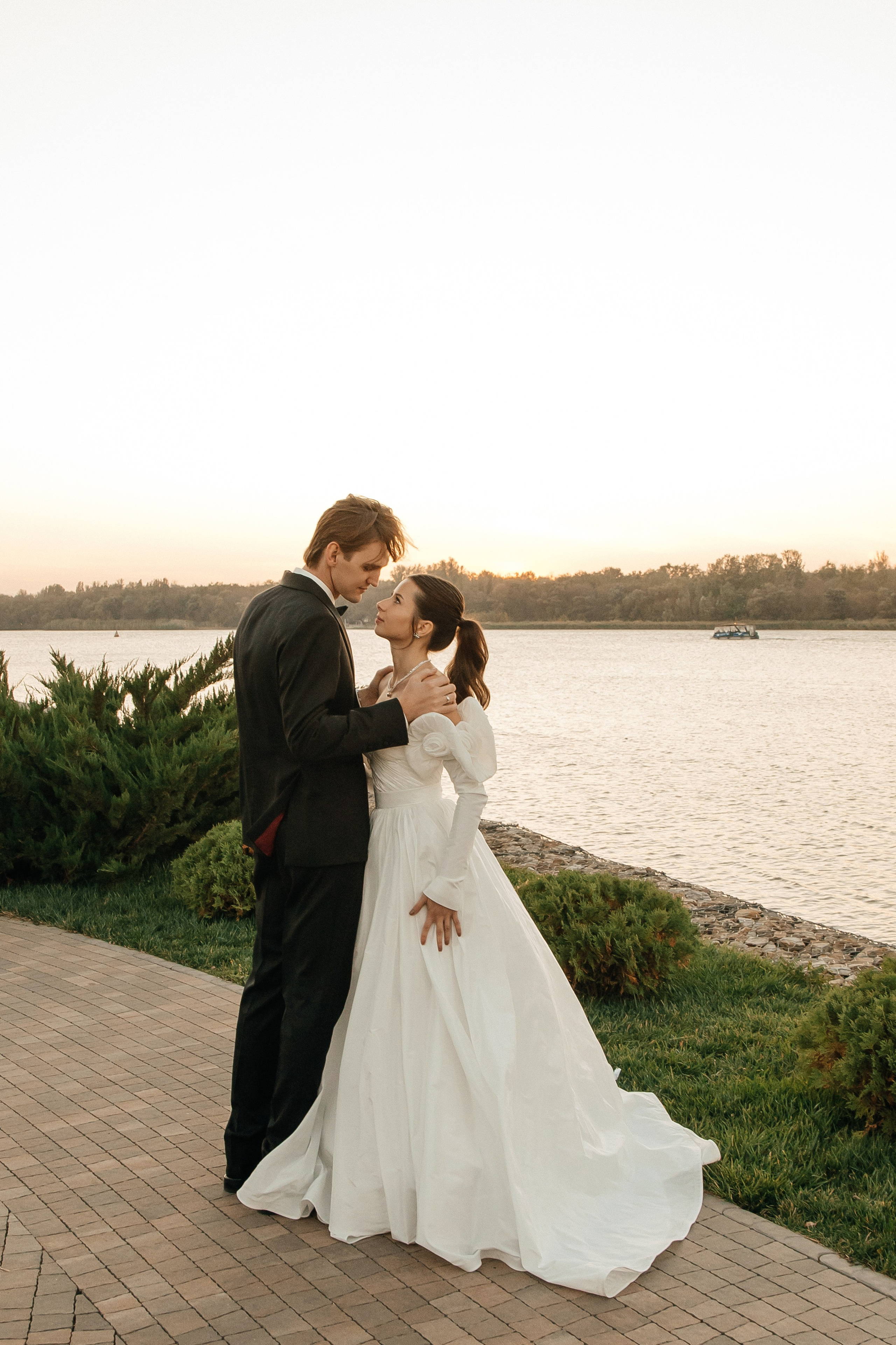 ANONS. Мария — Свадебный фотограф