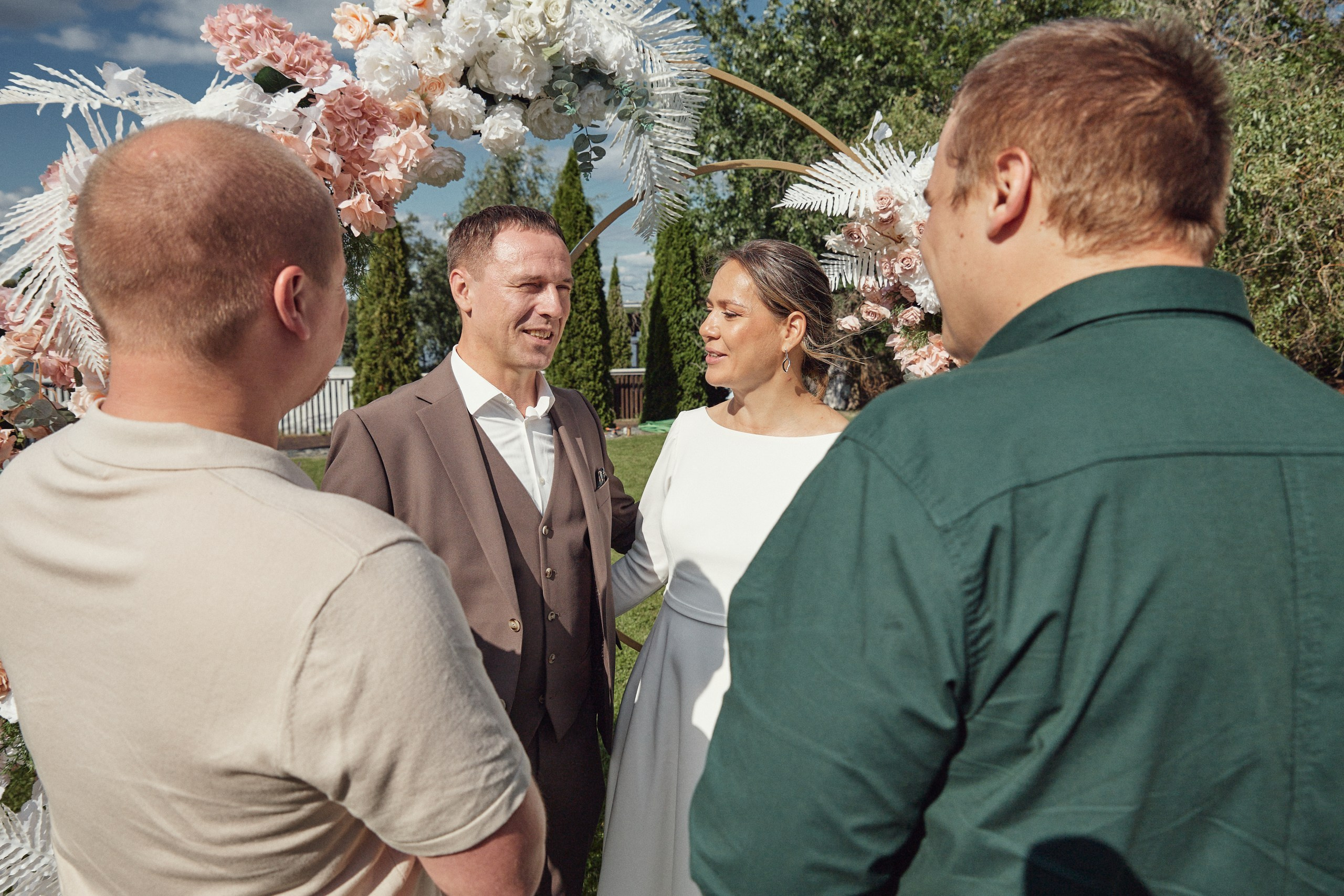 Счастье здесь. Свадебный фотограф Антон Артюшин. Работаю в Нижнем Новгороде и Москве
