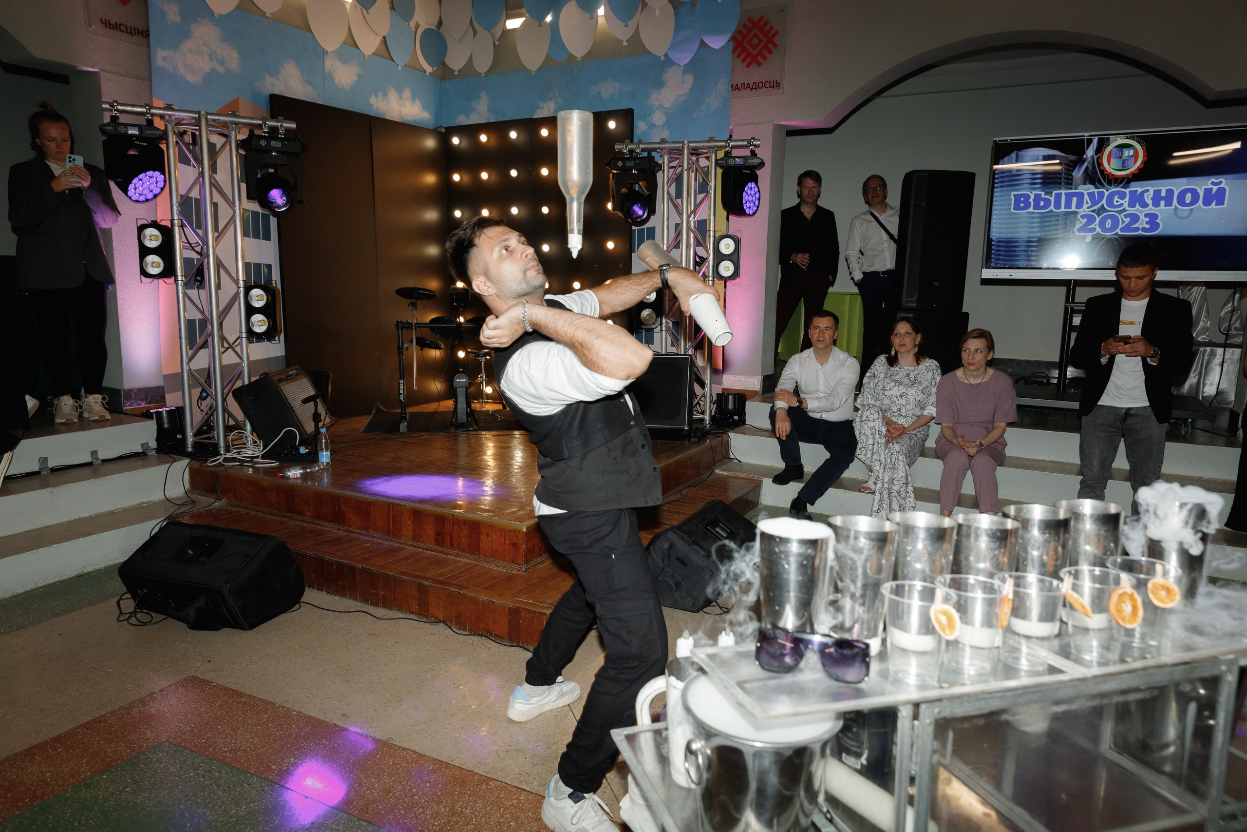 Школьный выпускной 2023 год в Минске. Свадебный фотограф в Минске/Беларуси Сергей Спиридонов