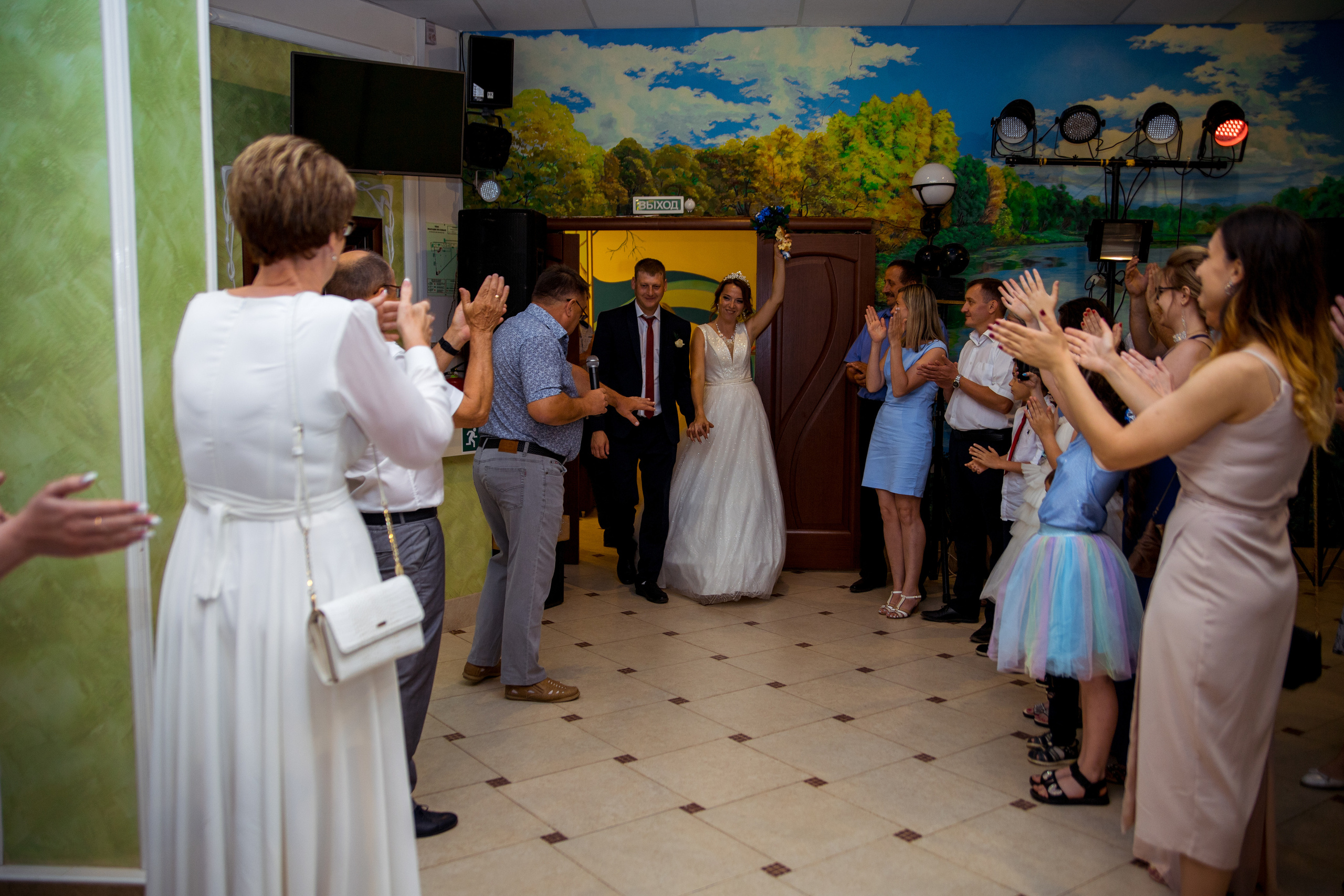 Александр + Елена. Свадебный и семейный фотограф в Михайловке Полина Крипс