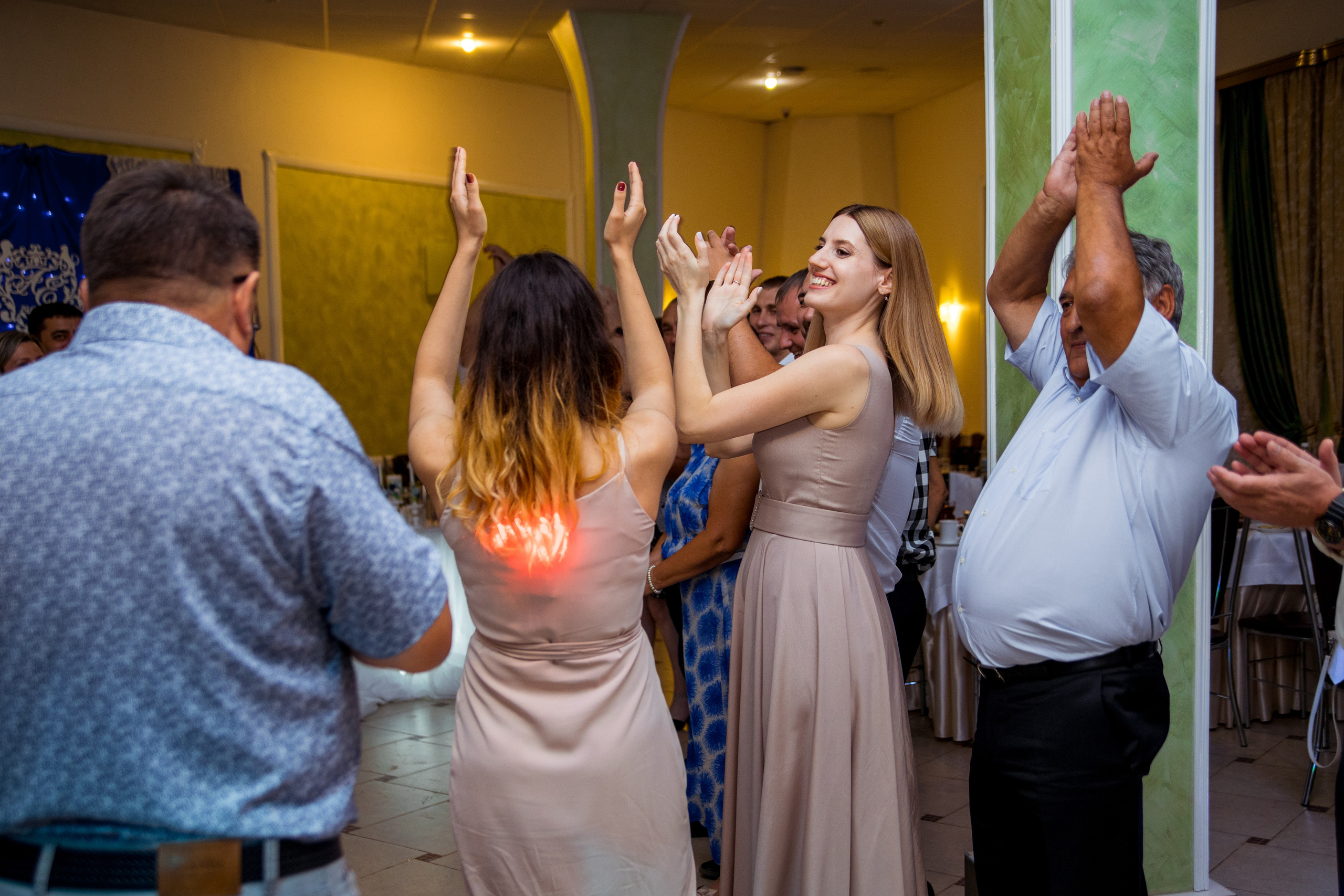 Александр + Елена. Свадебный и семейный фотограф в Михайловке Полина Крипс