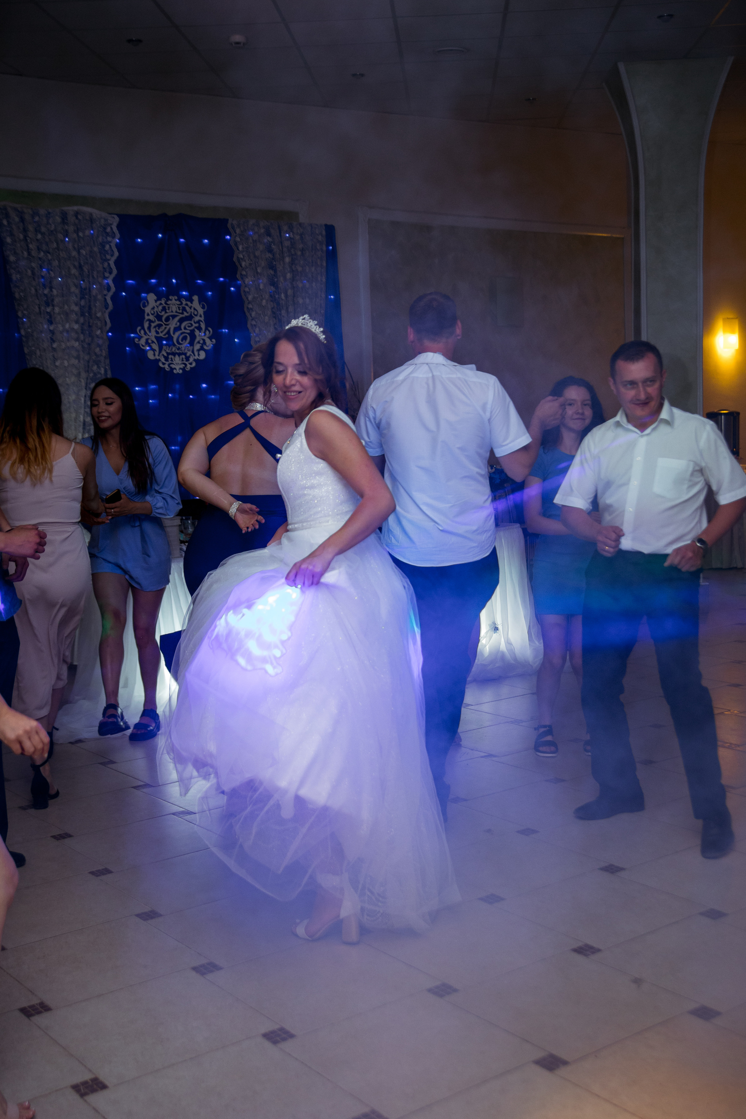 Александр + Елена. Свадебный и семейный фотограф в Михайловке Полина Крипс