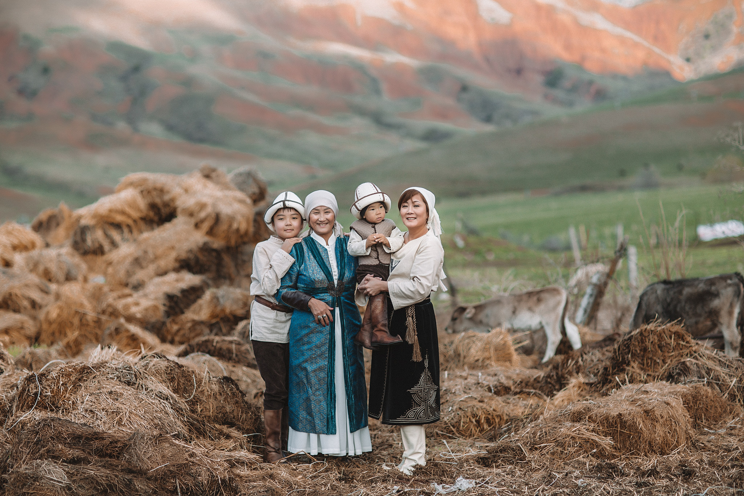 Семейная фотосессия в горах. Свадебный и семейный фотограф/видеограф в Краснодаре Наталья Осинская