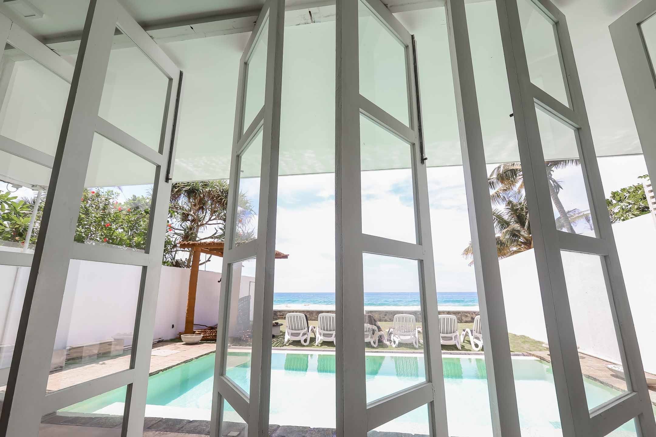 Отель пляж Хабарадува. Фотограф на Шри-Ланке