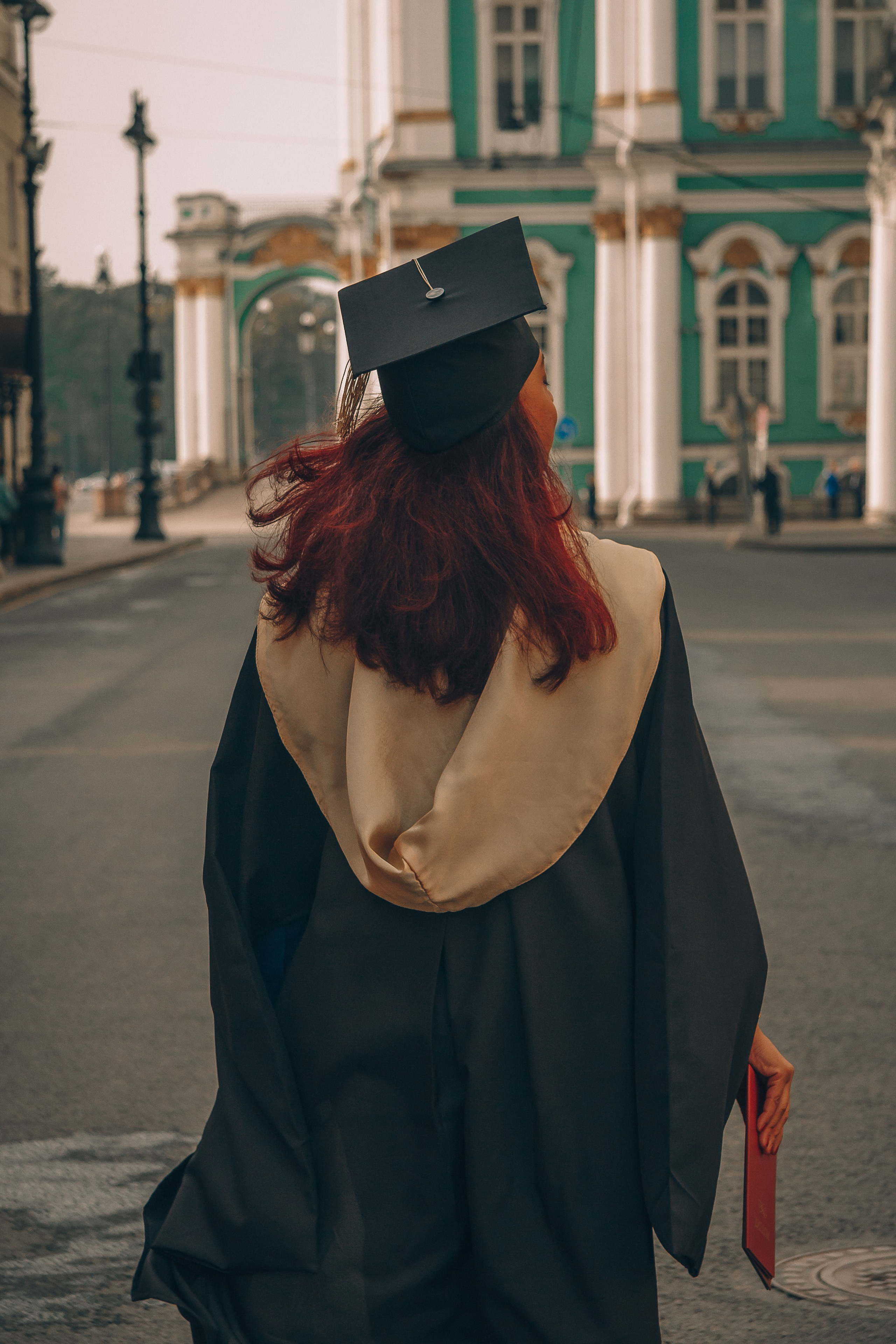 Женский портрет для тебя и твоего дела. Профессиональный фотограф в Санкт-Петербурге Александр Волосенцев