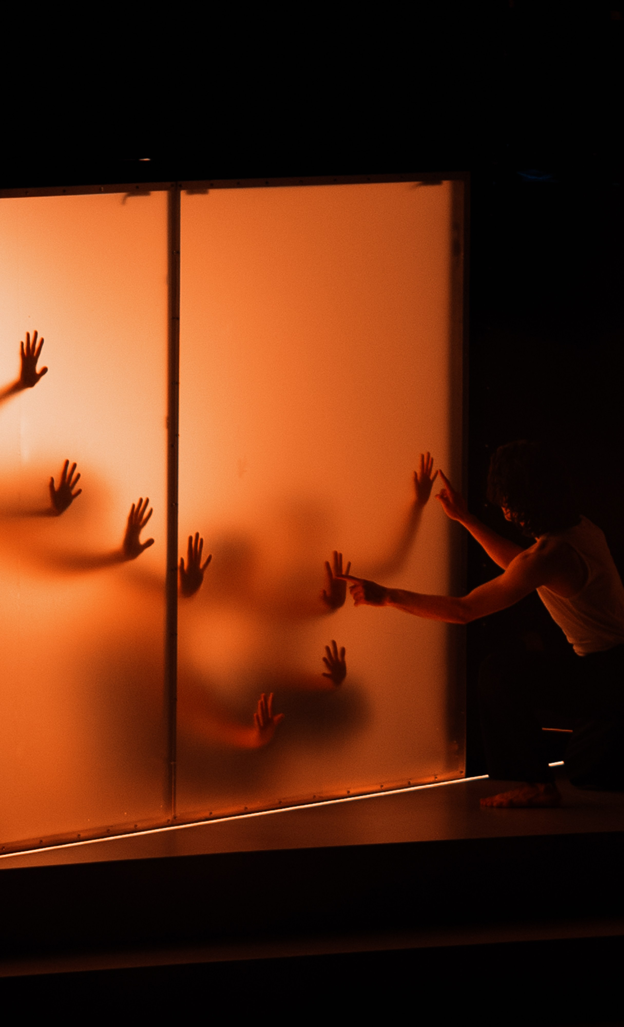 KONTAKT. Fusion Wedding Photographer