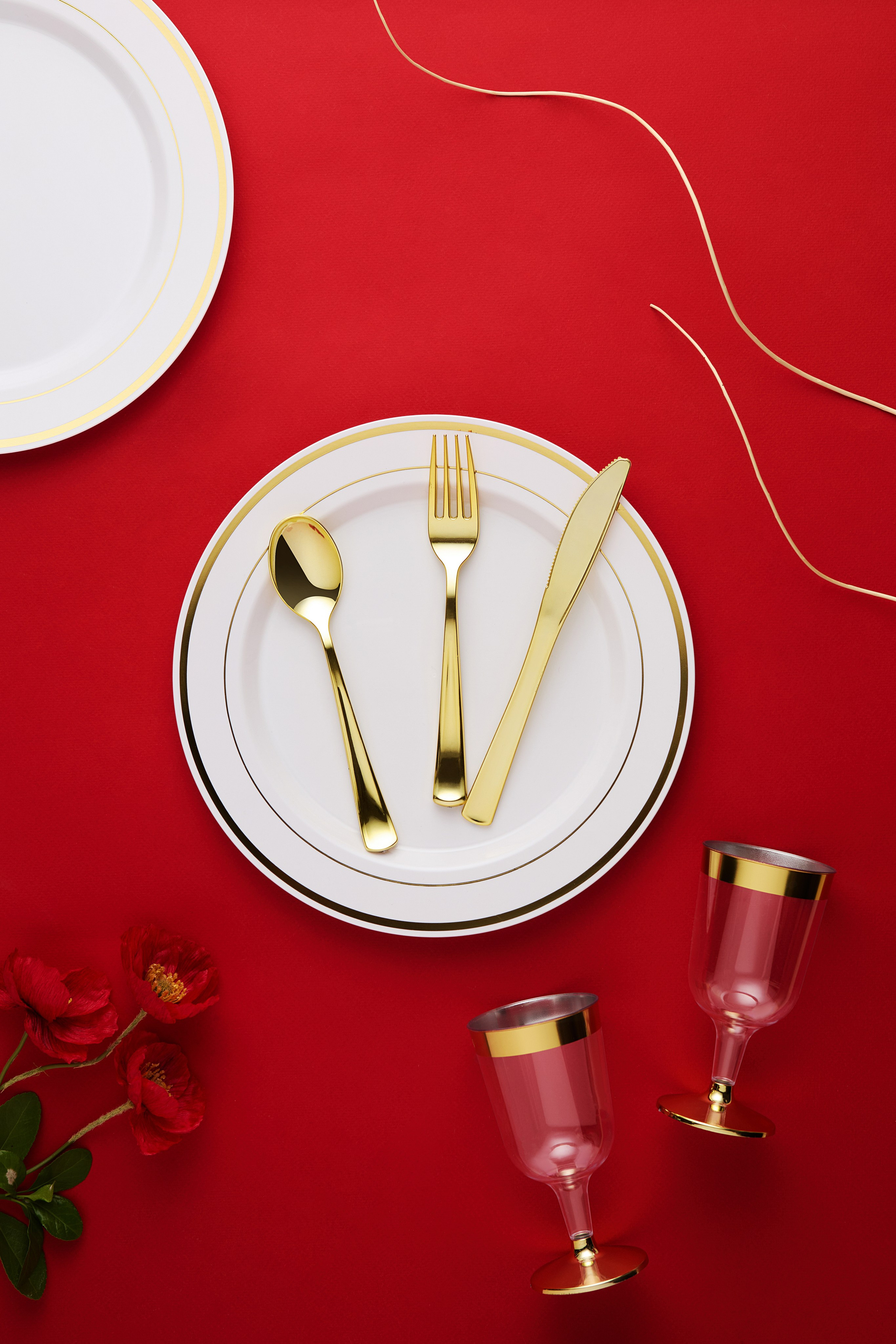 Пластиковая посуда. Сайт о предметной, имиджевой и портретной фотографии, фотограф Фил Киреев