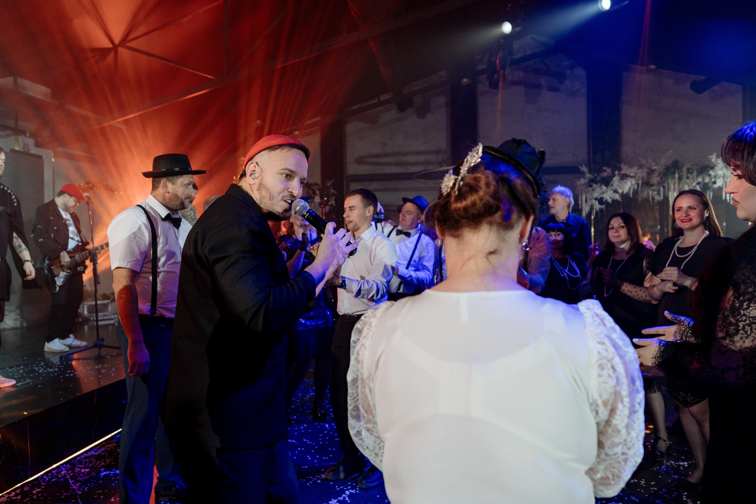 Альбион Тур