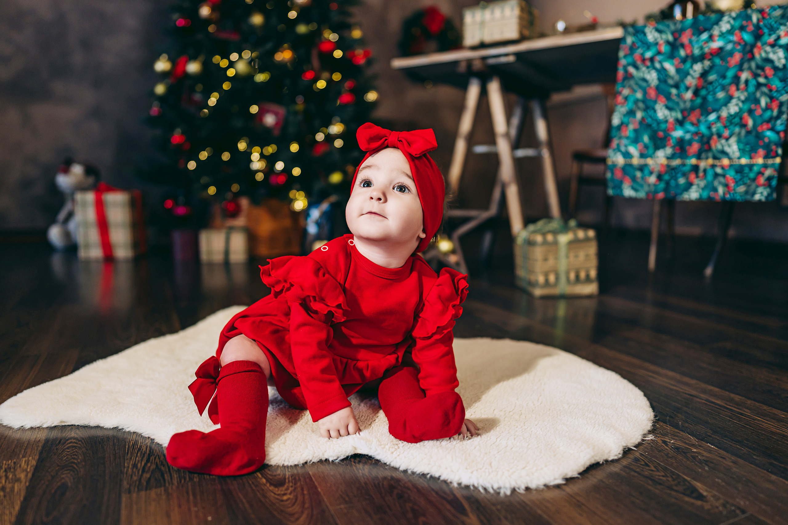 Семейная фотосессия в студии с ребенком