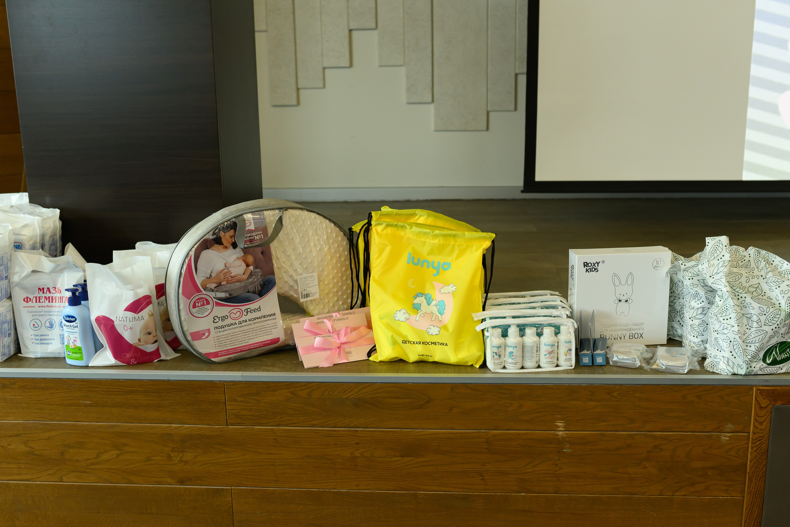 Фотоотчет праздника материнства февраль 2026 г. Профессиональный фотограф Елена Красилина г.Ярославль, г. Рыбинск