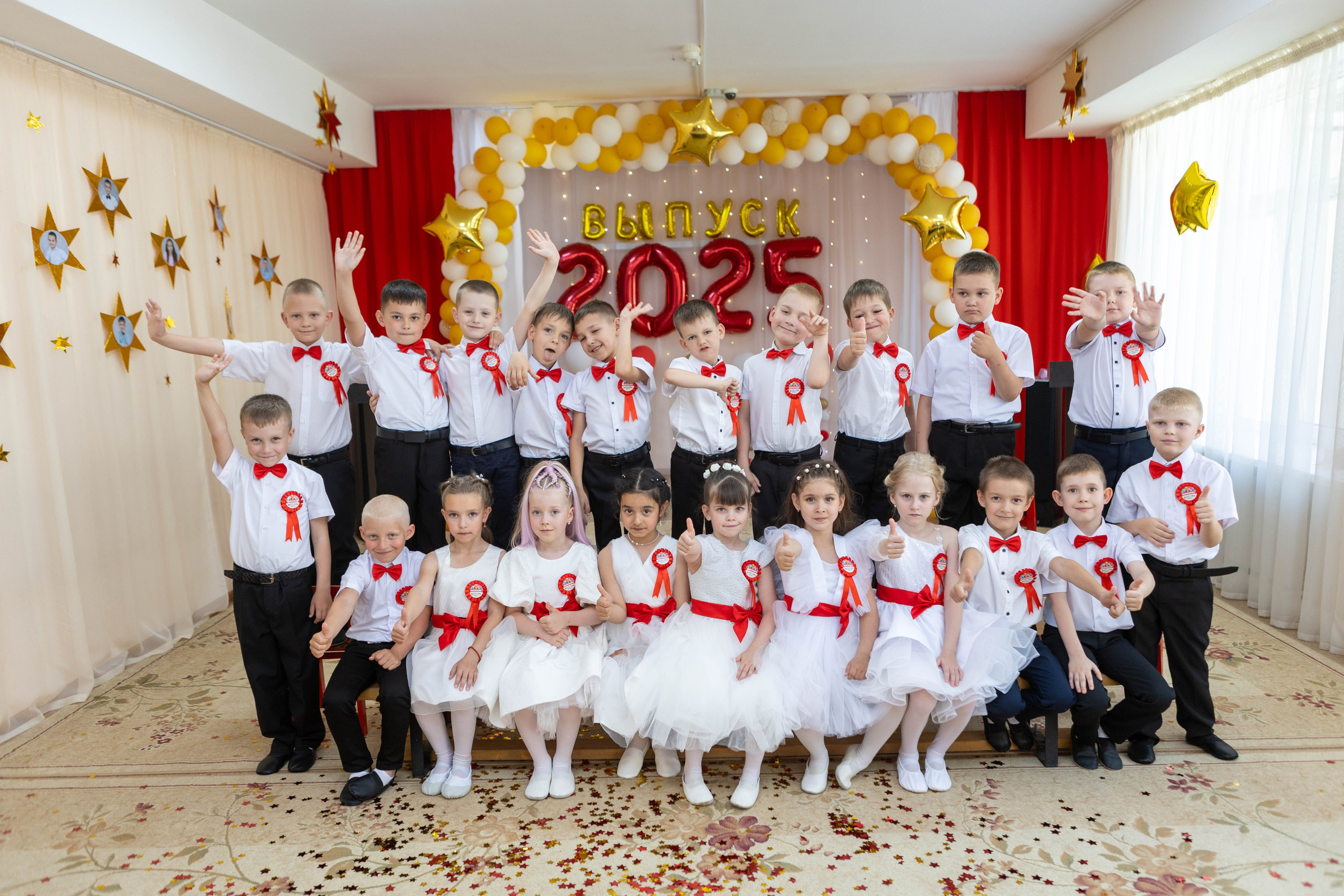 Выпускной в детскому саду 2025 год. Свадебный и предметный фотограф Ренат Каламперов