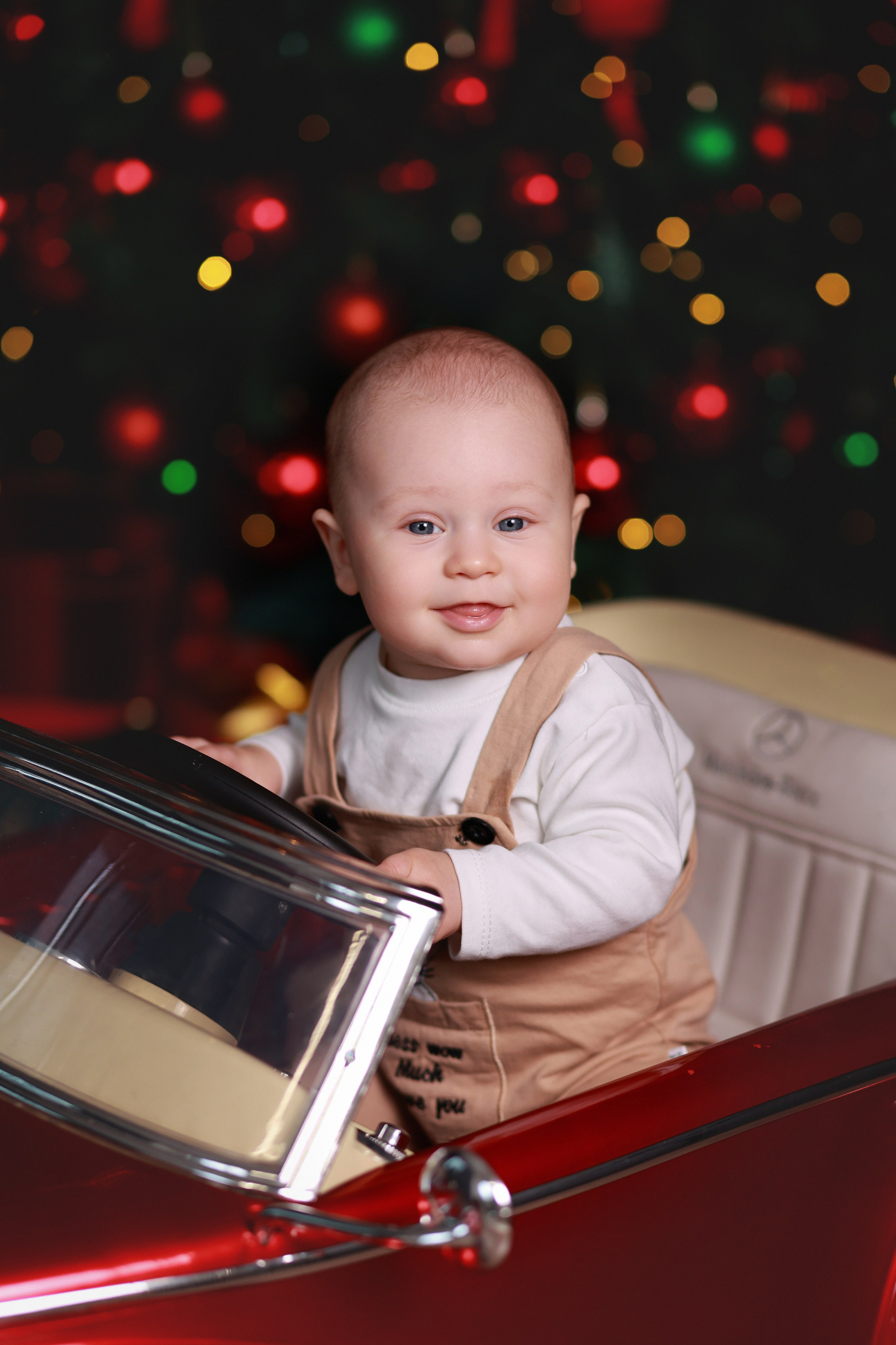 Зал Зазеркалье. Детский семейный фотограф Краснодар