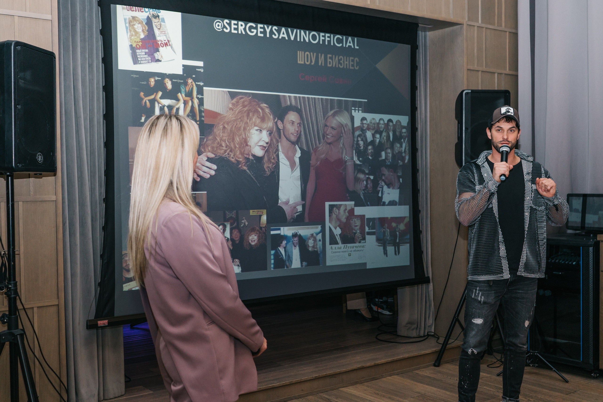 Бизнес-стендап. Женский фотограф в Москве Анастасия Сидорова