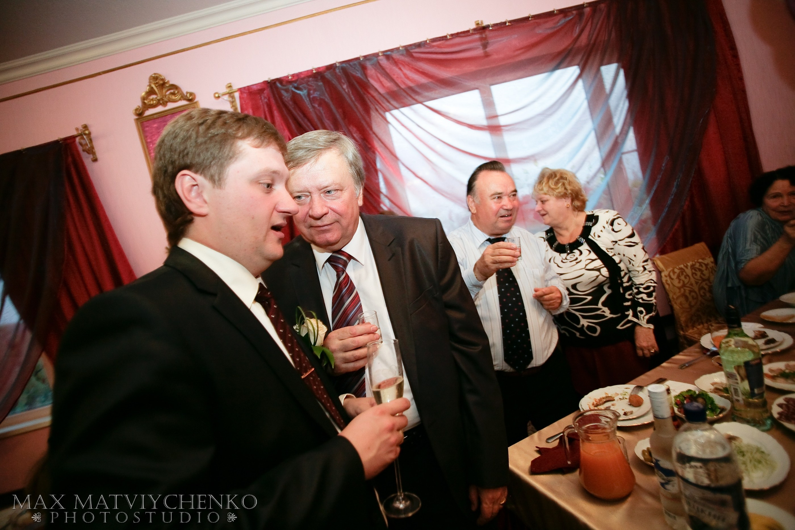 Банкет/Banquet. Максим Матвийченко и Виктория Басова профессионалы своего дела