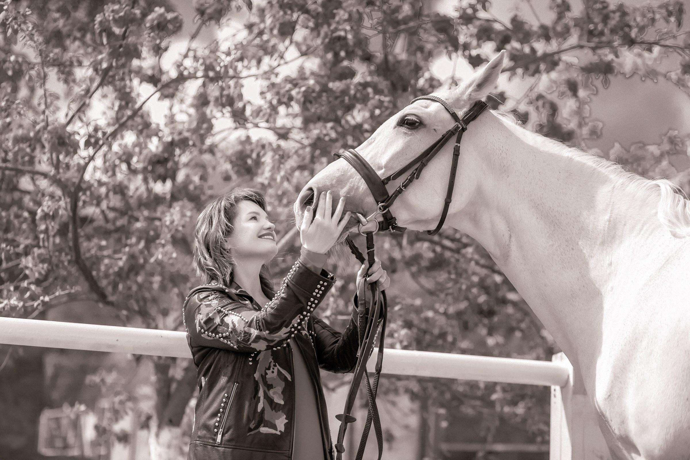 Галина и ее лошадь Сказка. Фотограф женский и мужской портрет Санкт-Петербург