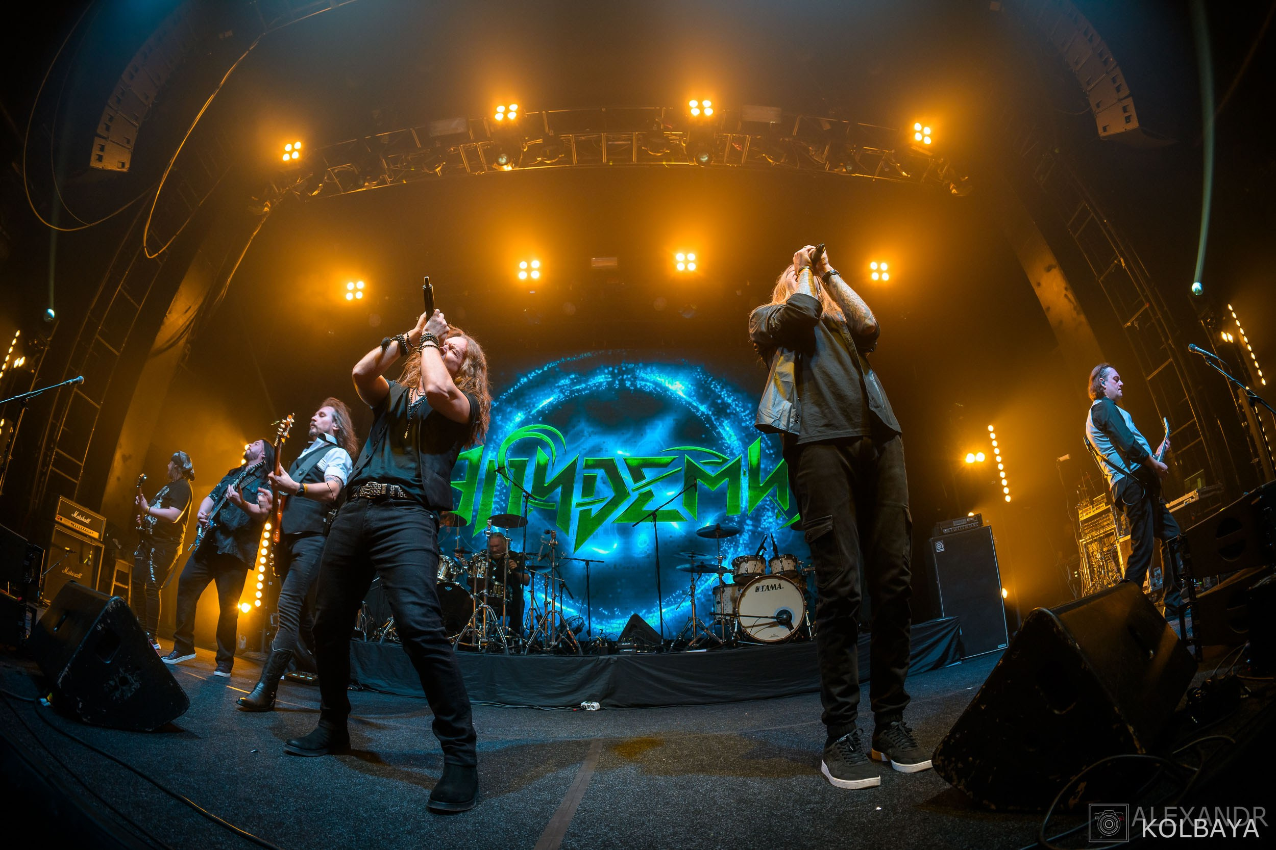 Эпидемии 29 лет — концерт в день рождения. Концертный и театральный репортажный фотограф в Москве Александр Колбая