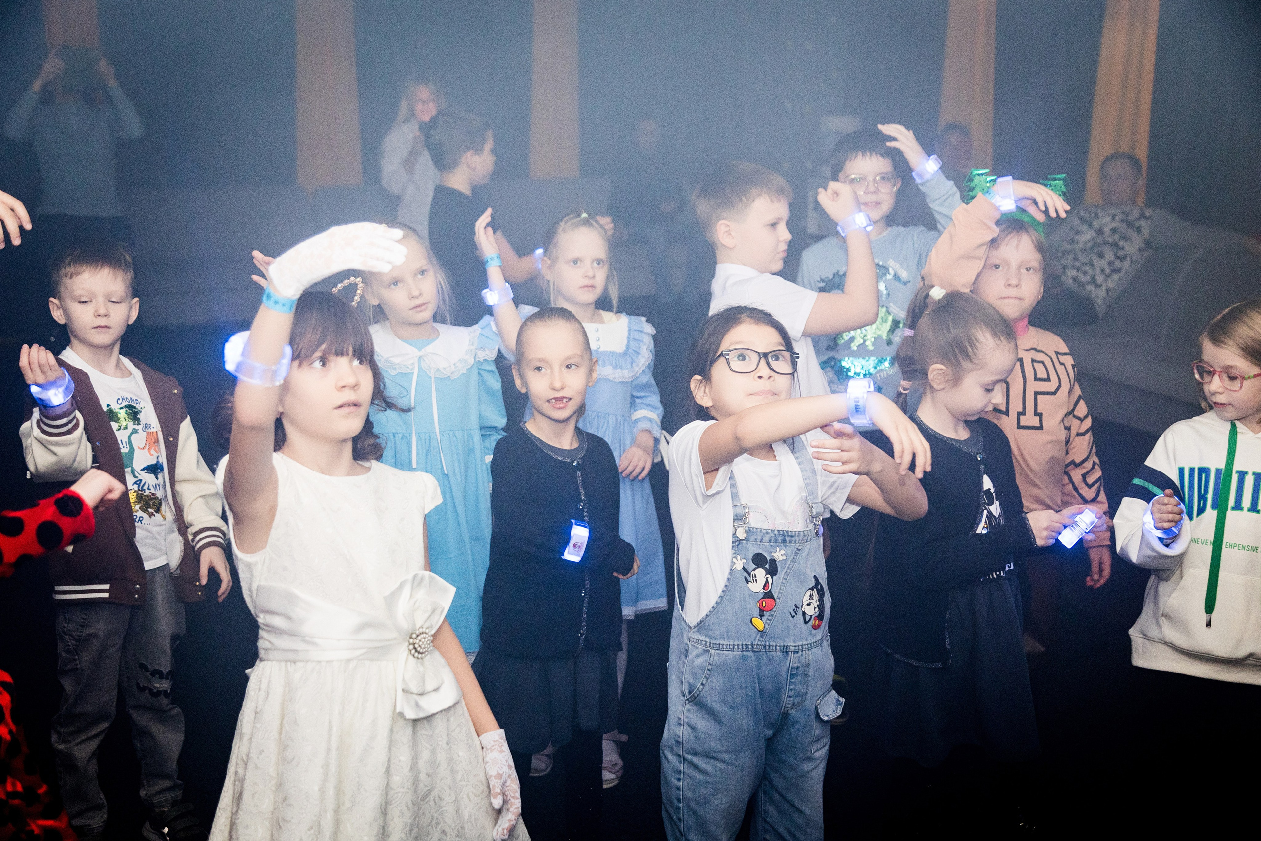 Новогодние утренники. Детский фотограф видеограф в Хабаровске Михаил Орлов
