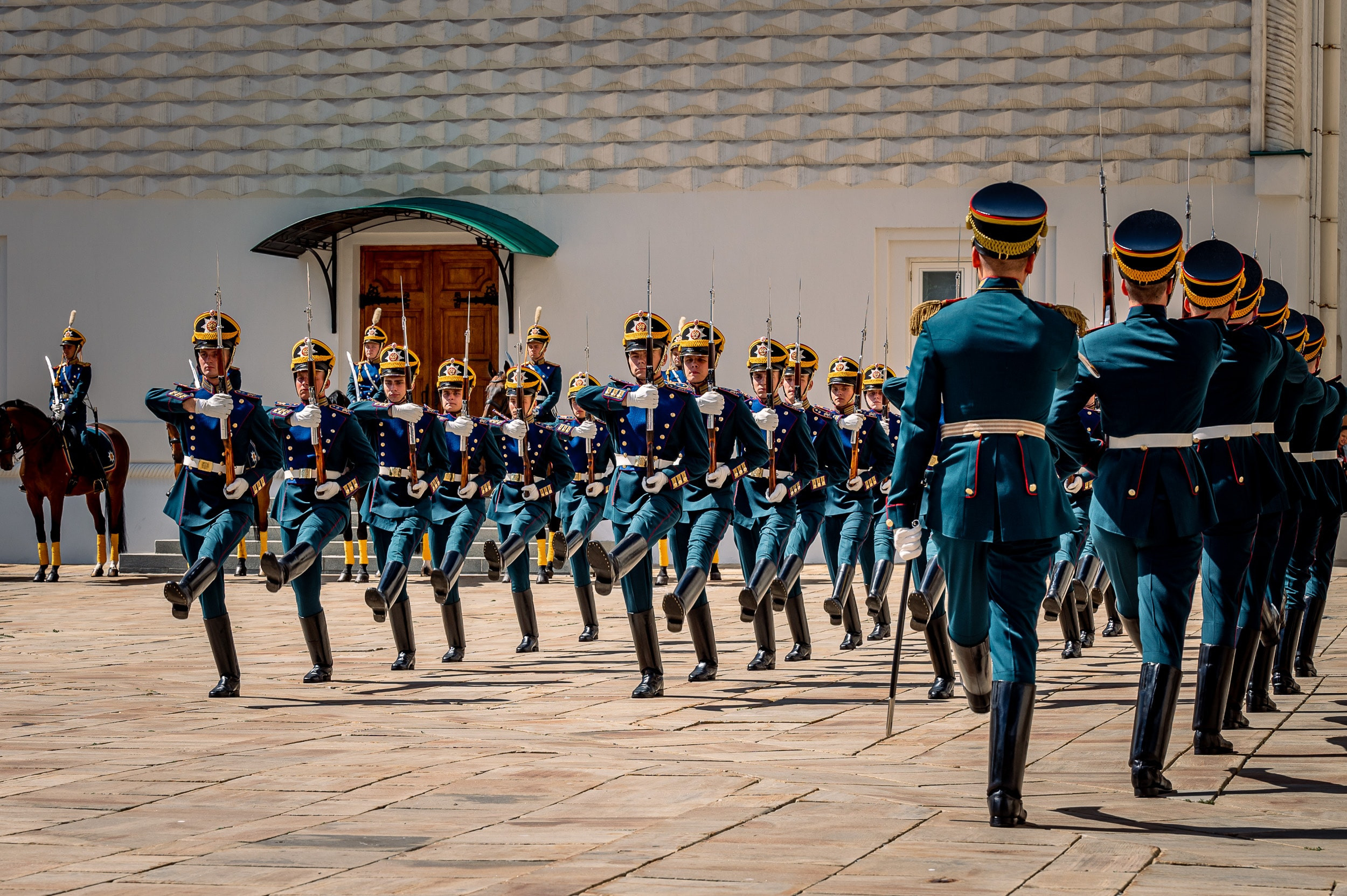 Соборная площадь Московского Кремля. Бизнес фотограф в Москве Алексей Кознев